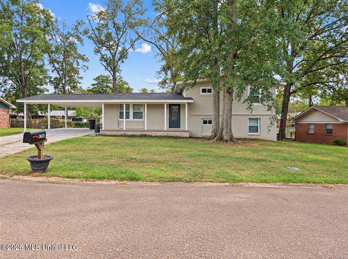 3615 Hood Drive Property Photo 2