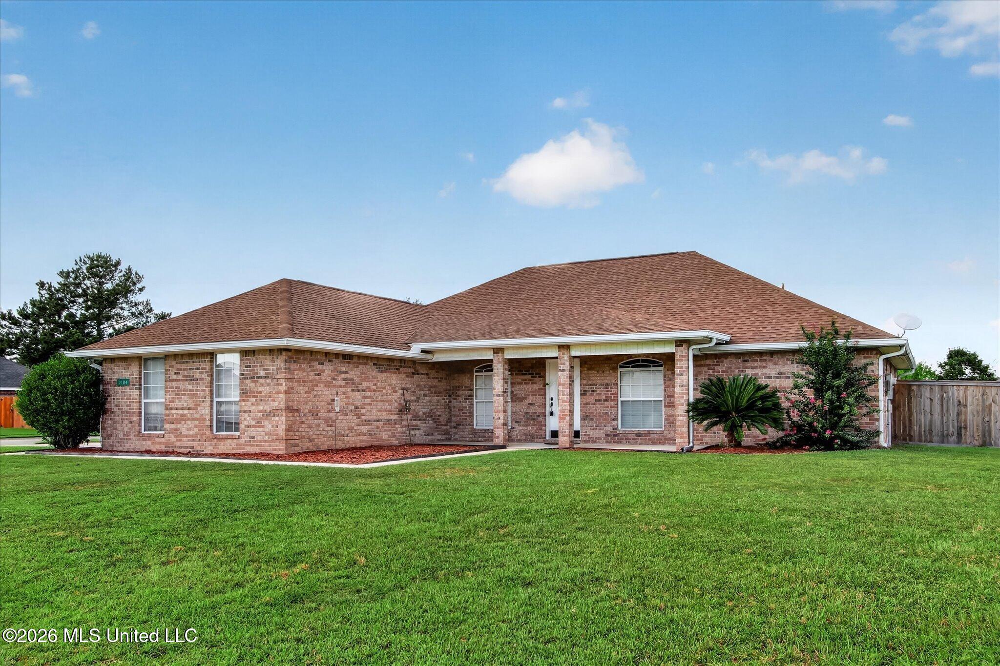 3104 Wayne Drive Property Photo 3