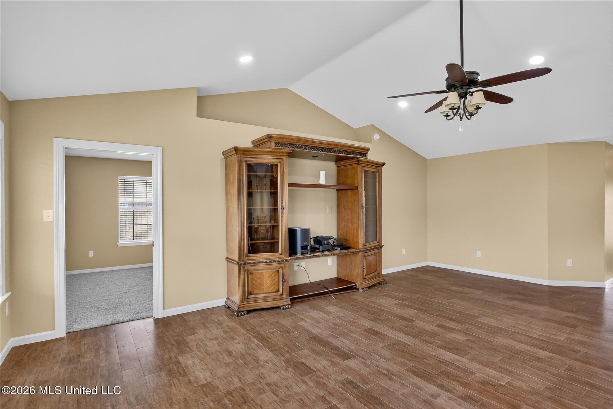 3104 Wayne Drive Property Photo 14