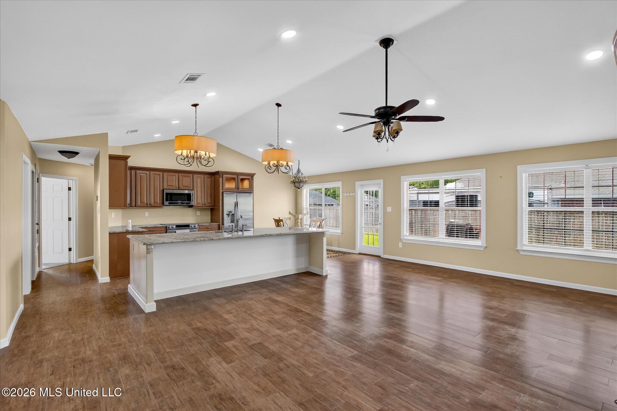 3104 Wayne Drive Property Photo 16