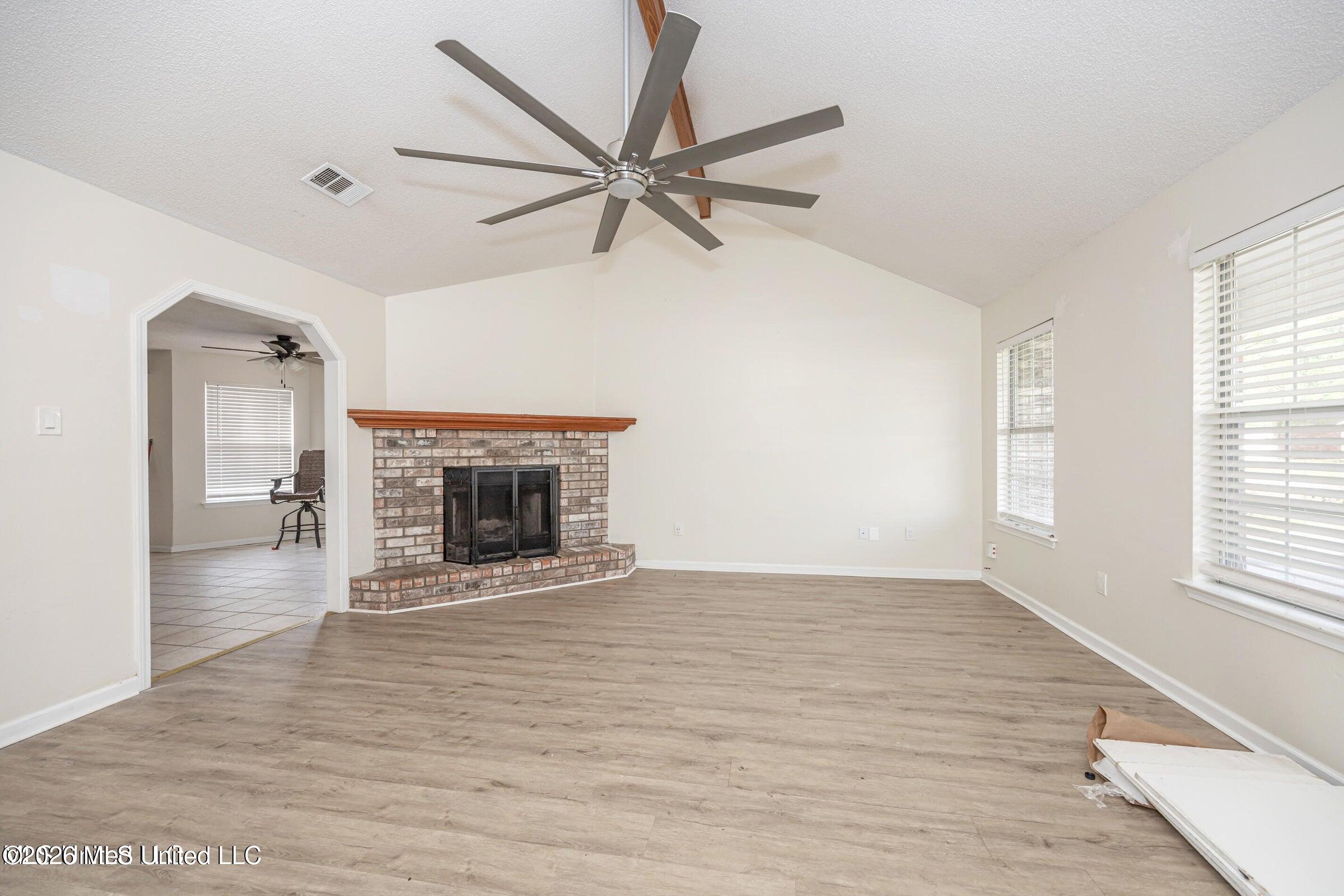 2612 N 8th Street Property Photo 9