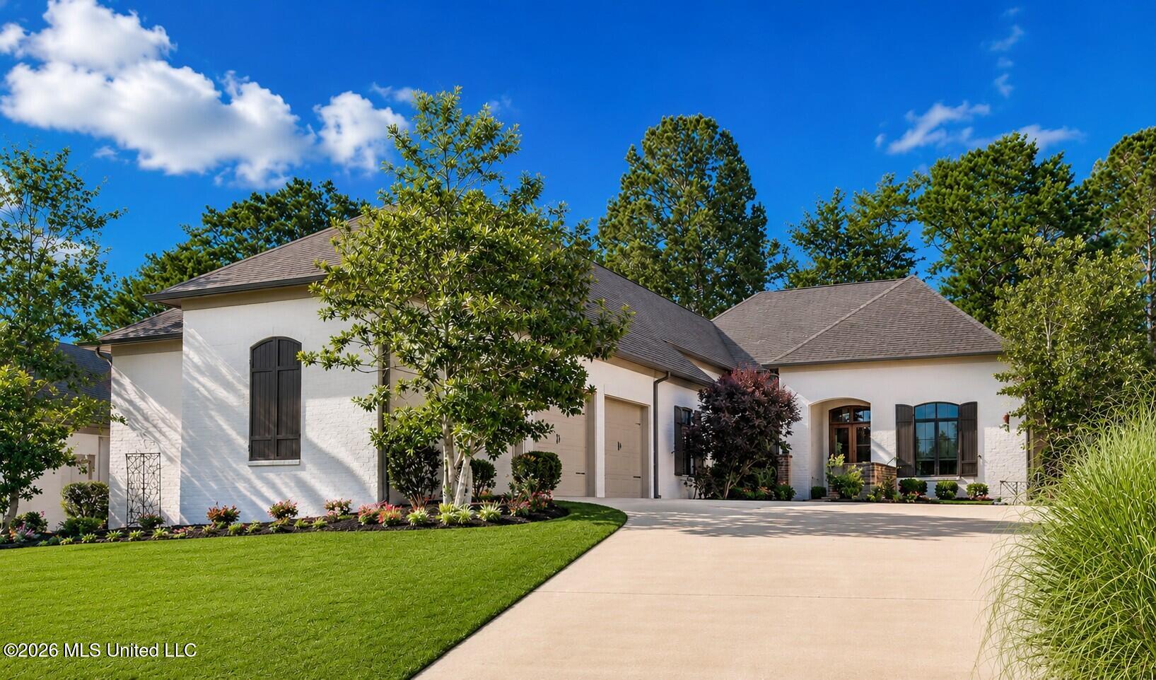 149 Ironwood Plantation Boulevard Property Photo 1