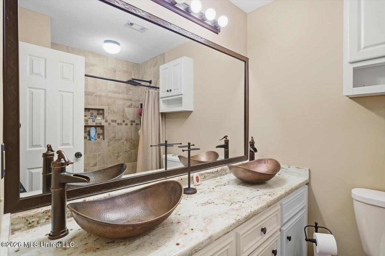 4263 Glennoak Circle Property Photo 17