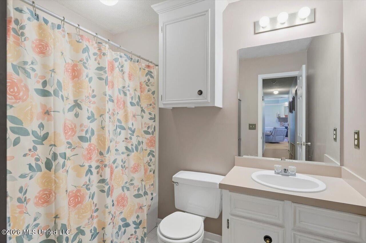 4263 Glennoak Circle Property Photo 18