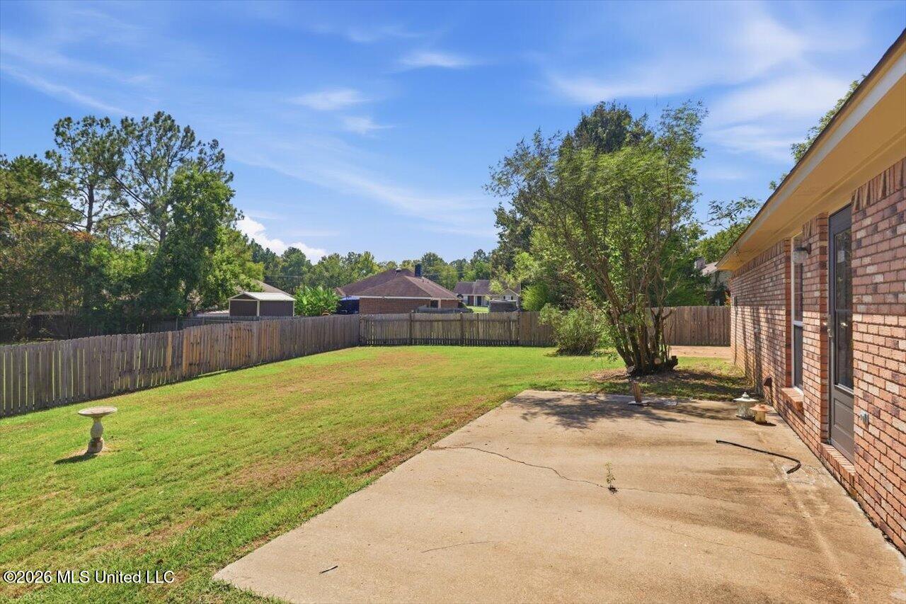 4263 Glennoak Circle Property Photo 24