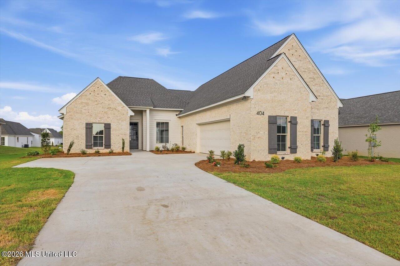 404 Erickson Lane Property Photo 1