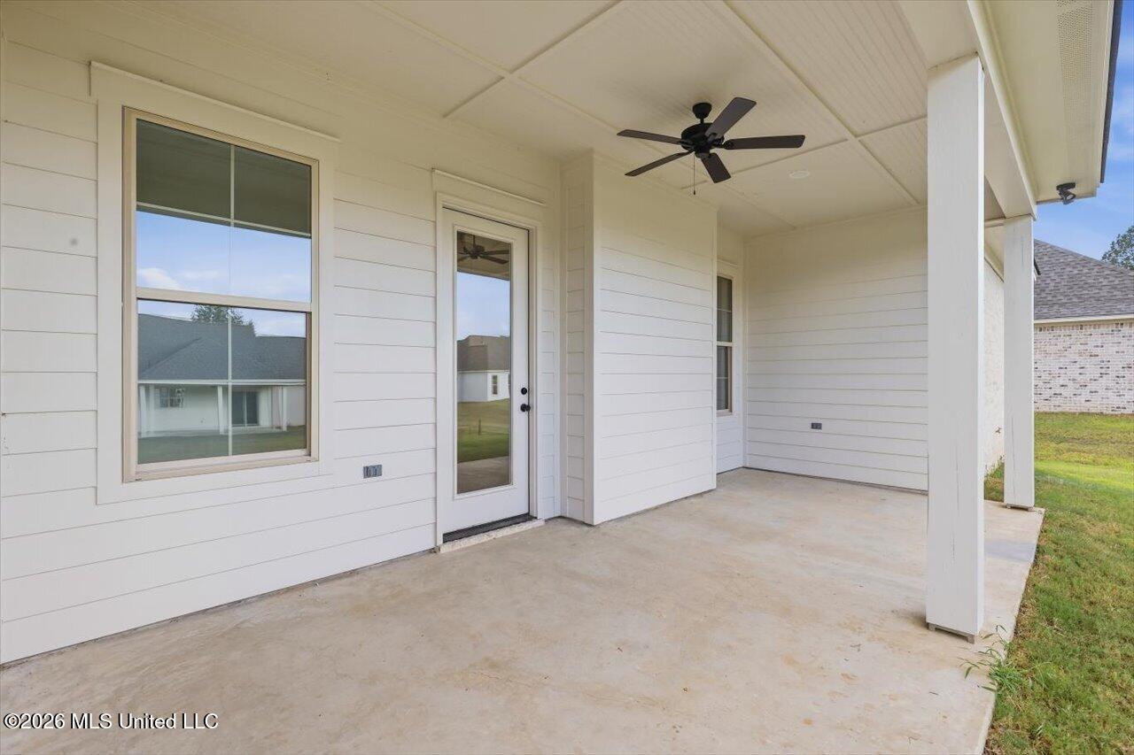 404 Erickson Lane Property Photo 35