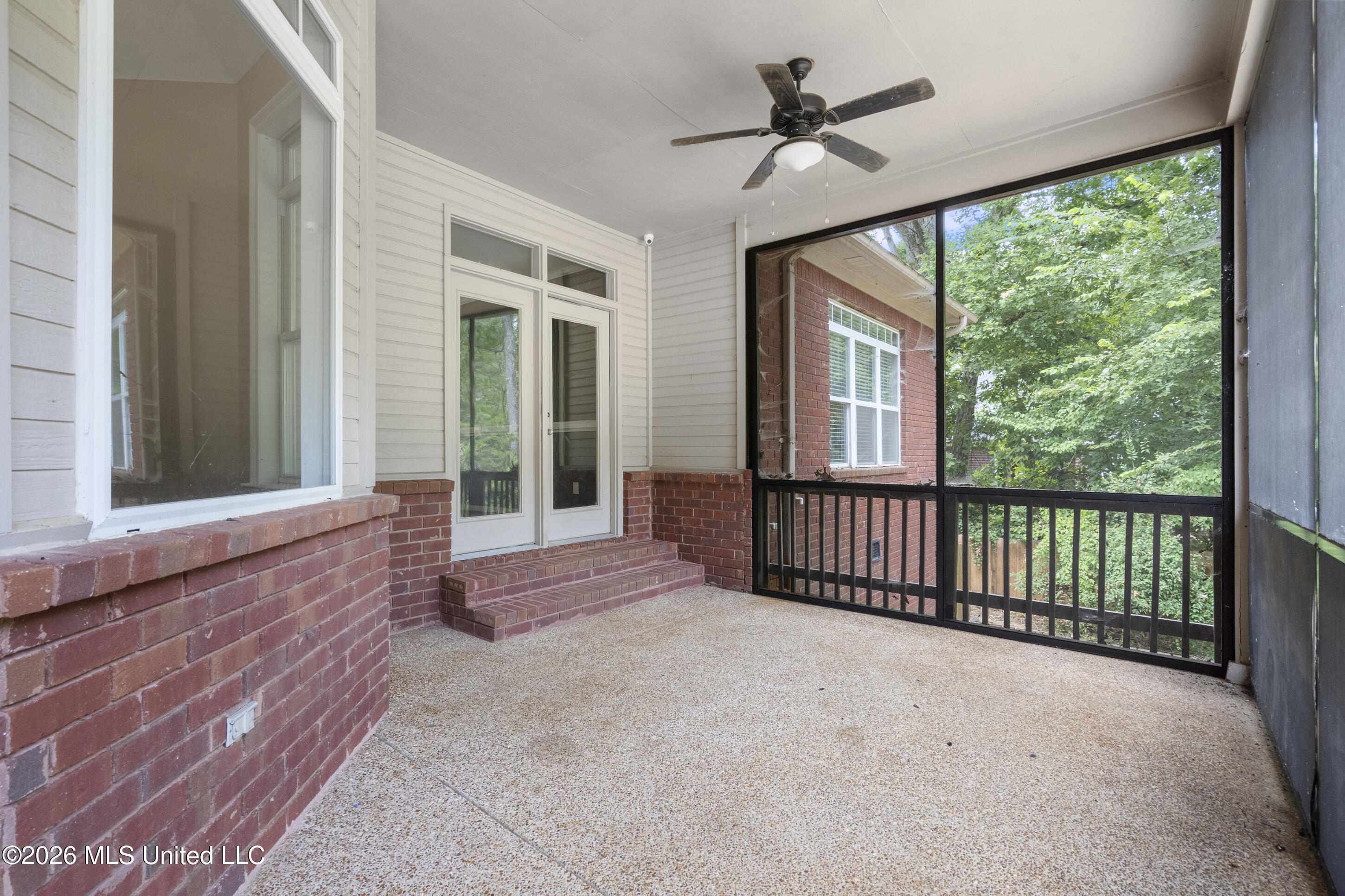 7656 Elizabeth Circle Drive Property Photo 39