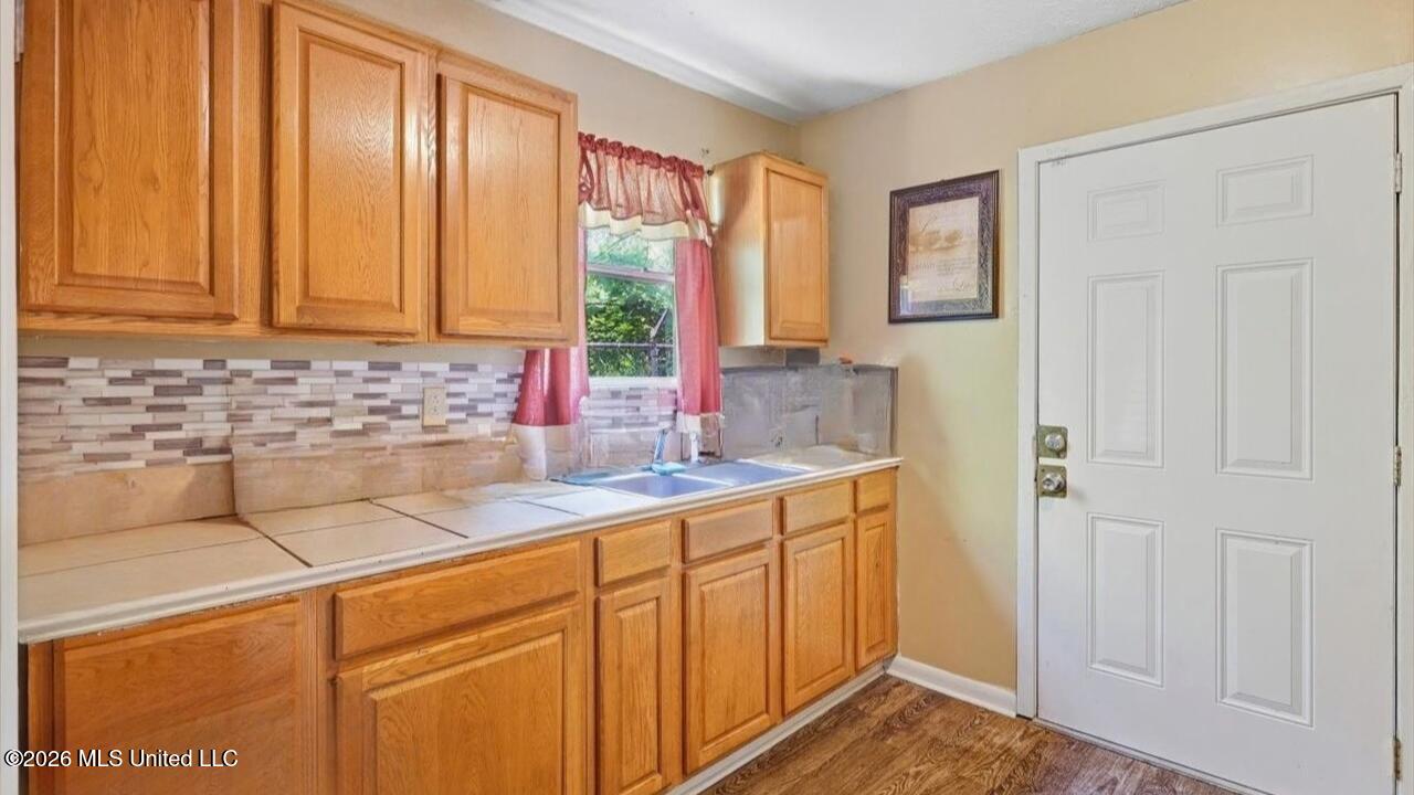 3609 W Northside Drive Property Photo 19