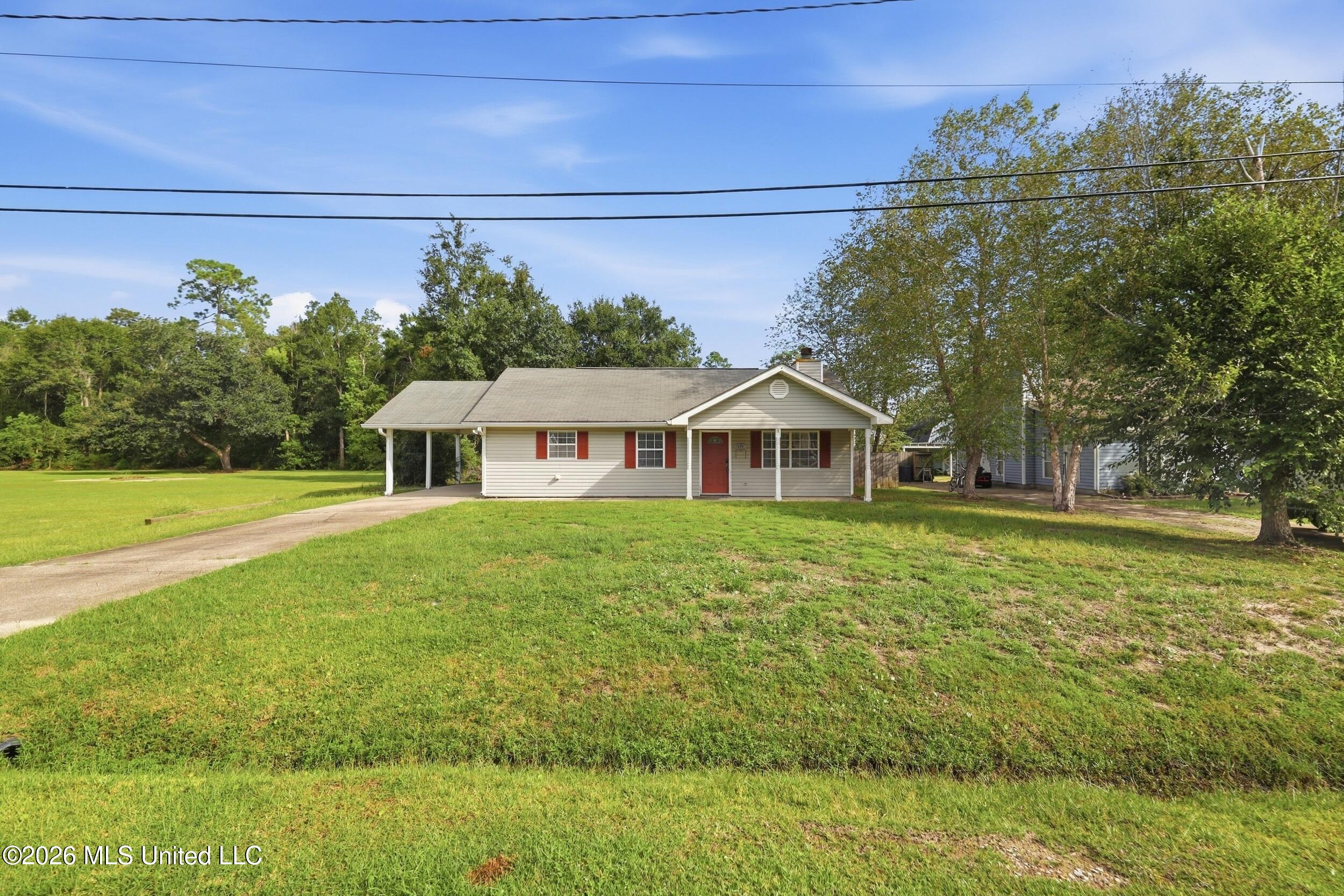 1004 Shipp Street Property Photo 3