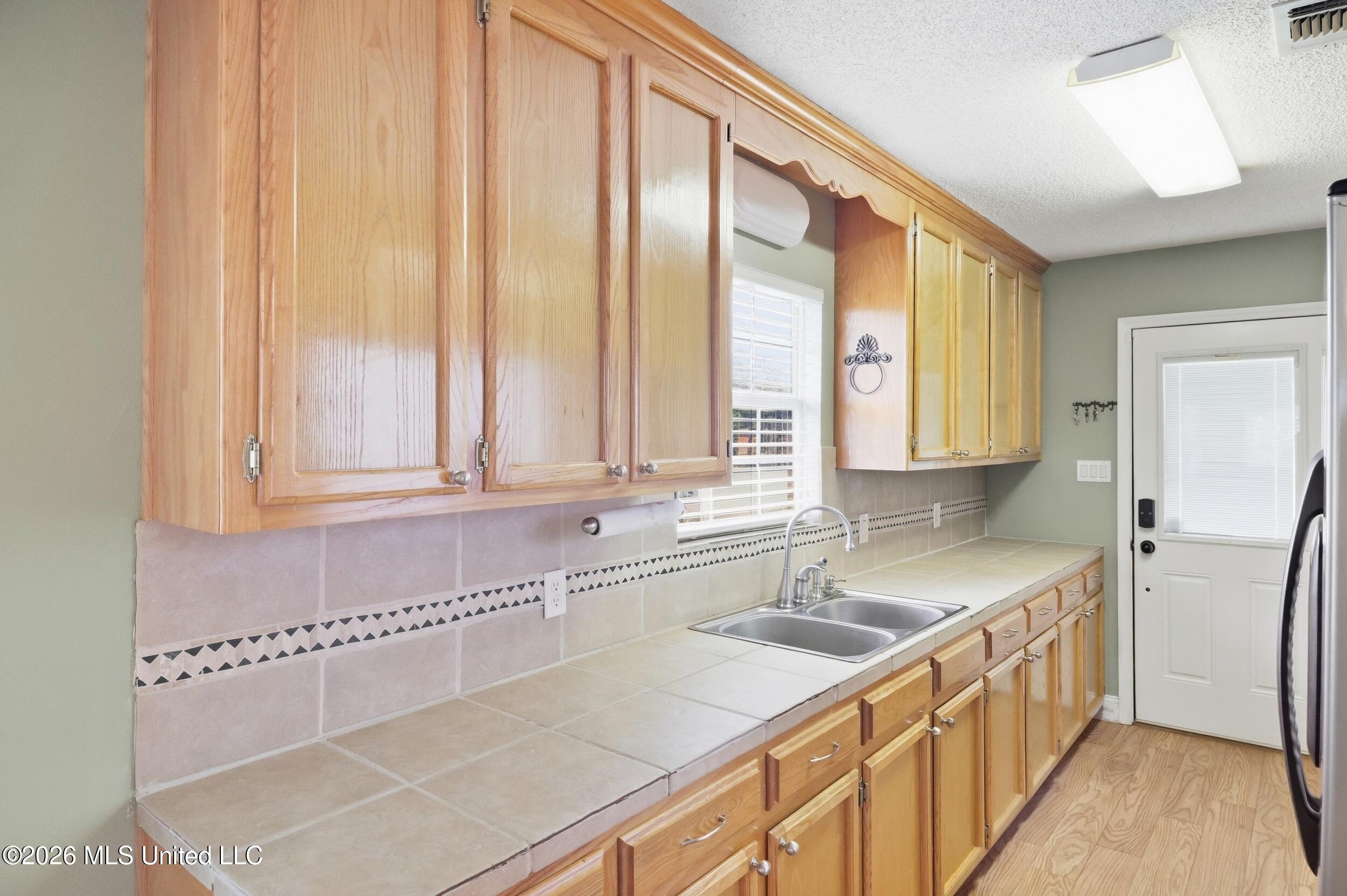 1004 Shipp Street Property Photo 15