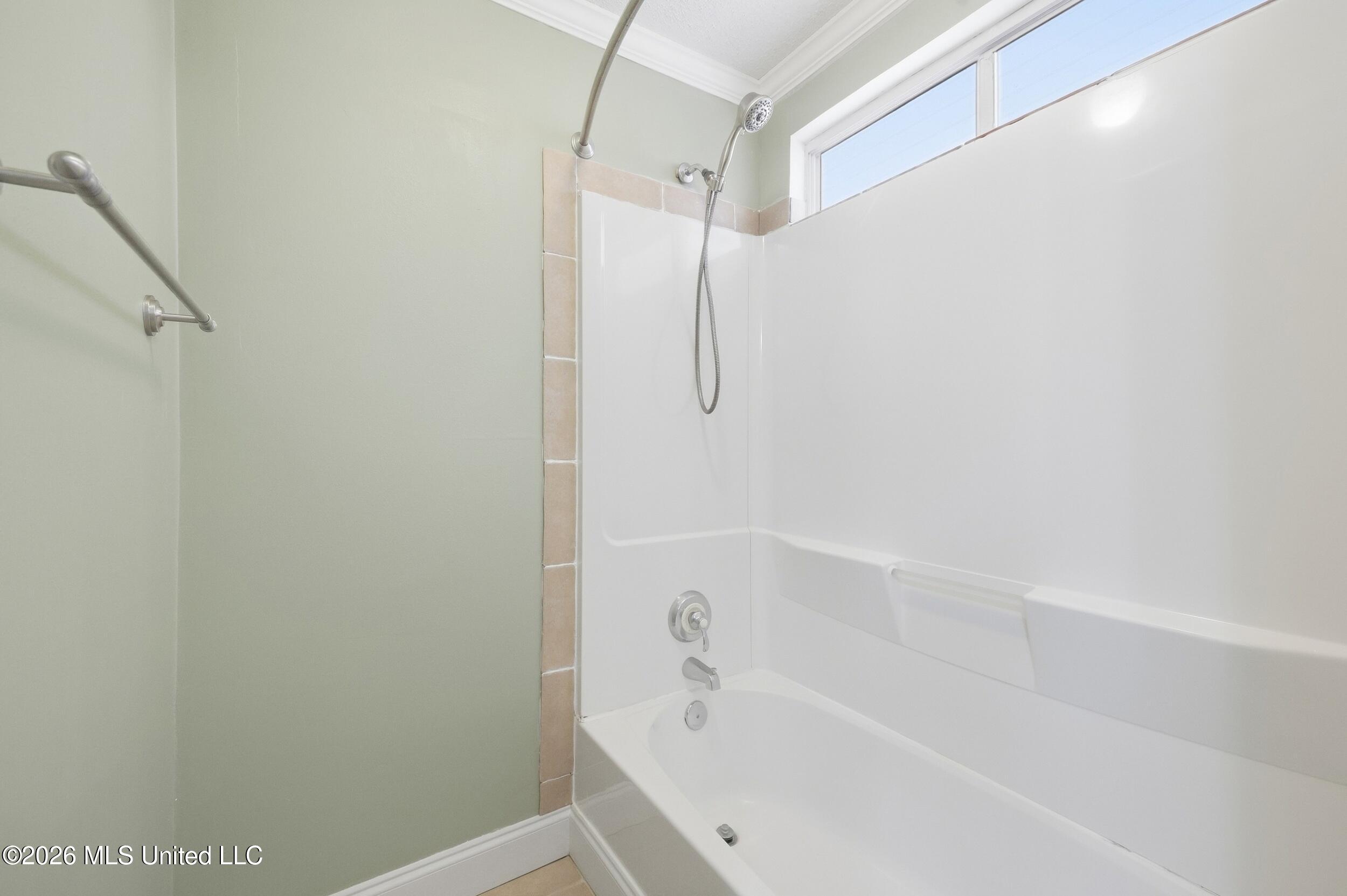 1004 Shipp Street Property Photo 21