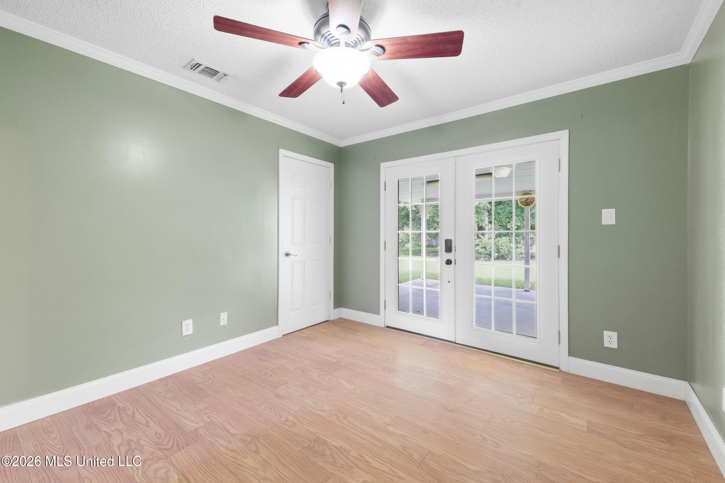 1004 Shipp Street Property Photo 26
