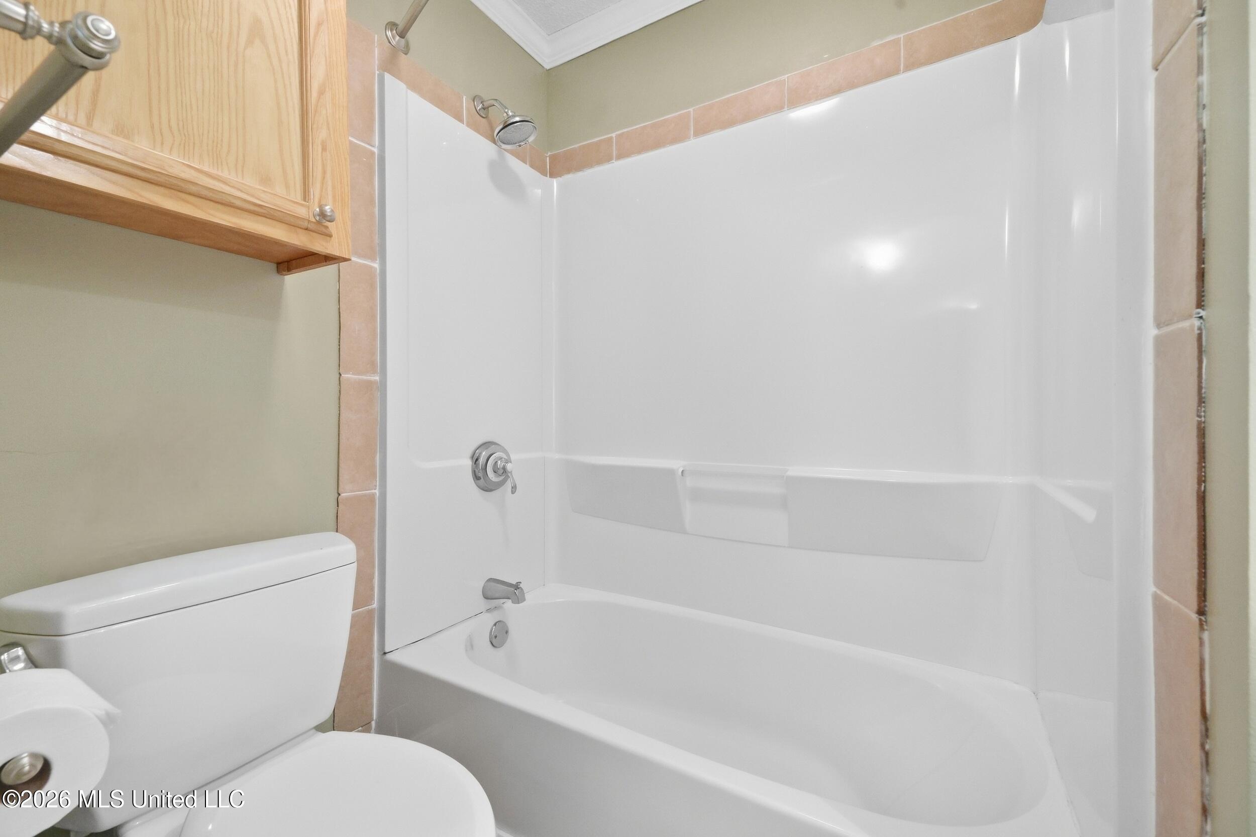 1004 Shipp Street Property Photo 28