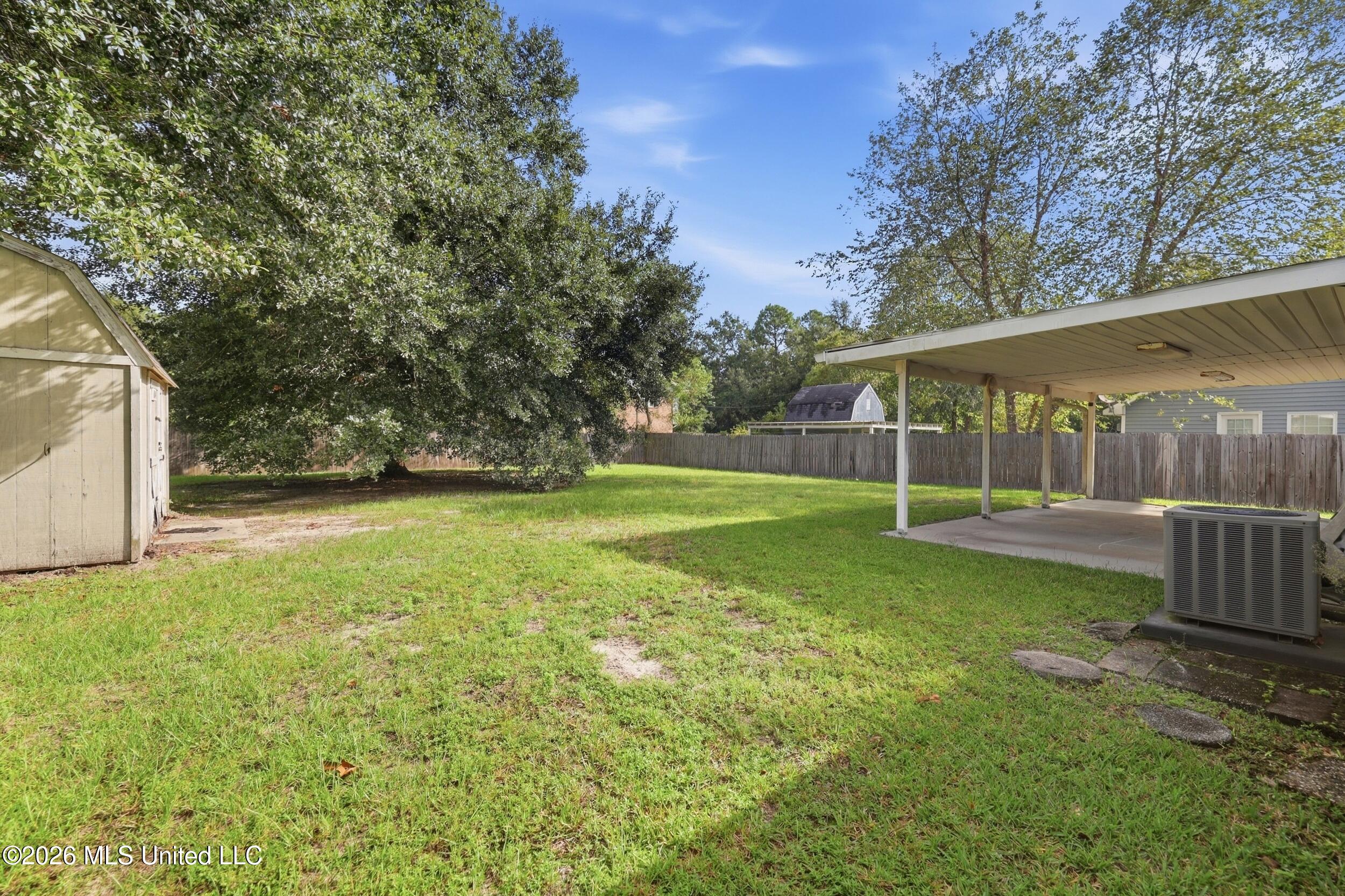 1004 Shipp Street Property Photo 33