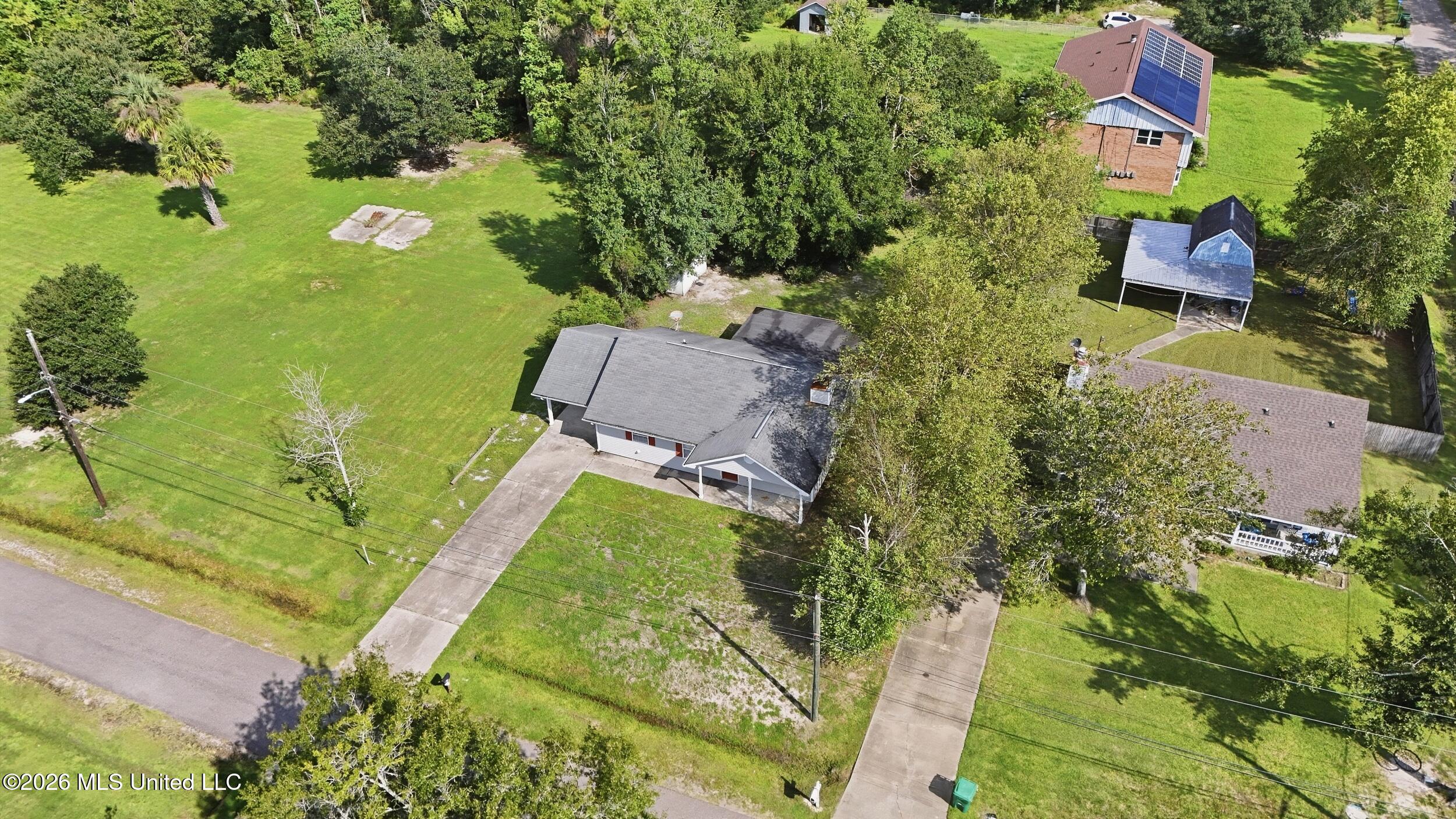1004 Shipp Street Property Photo 44