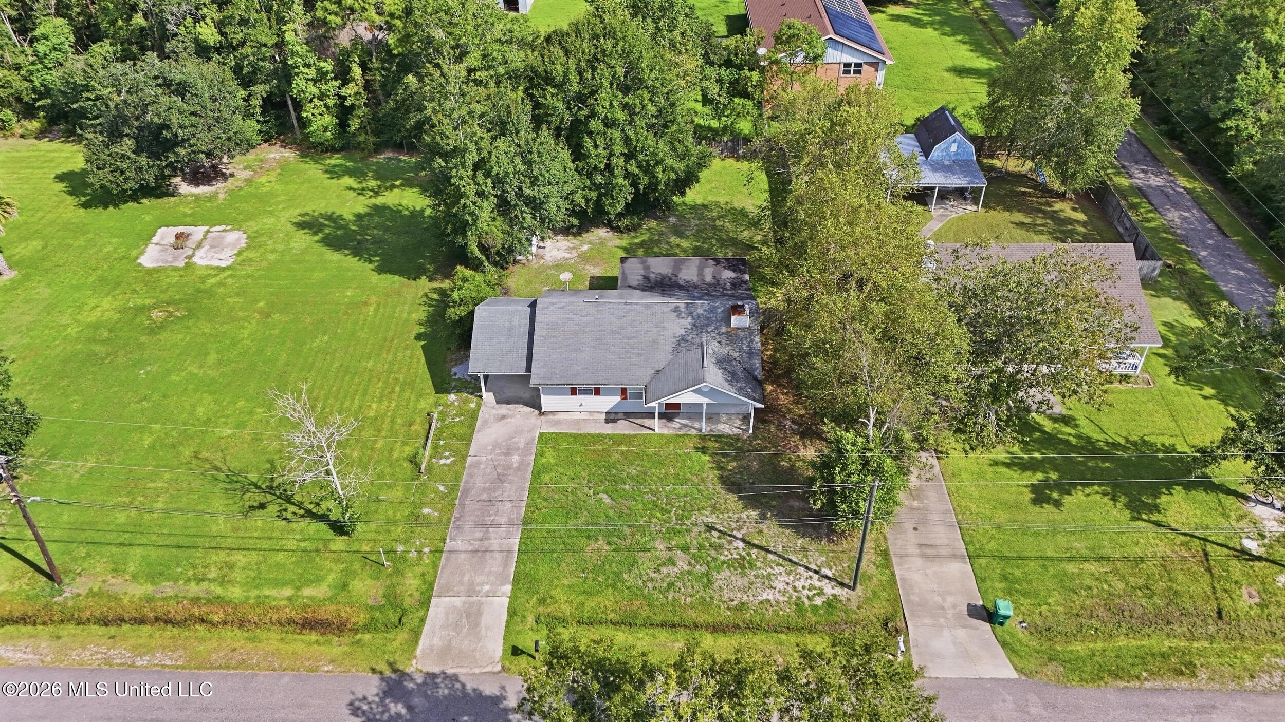 1004 Shipp Street Property Photo 46