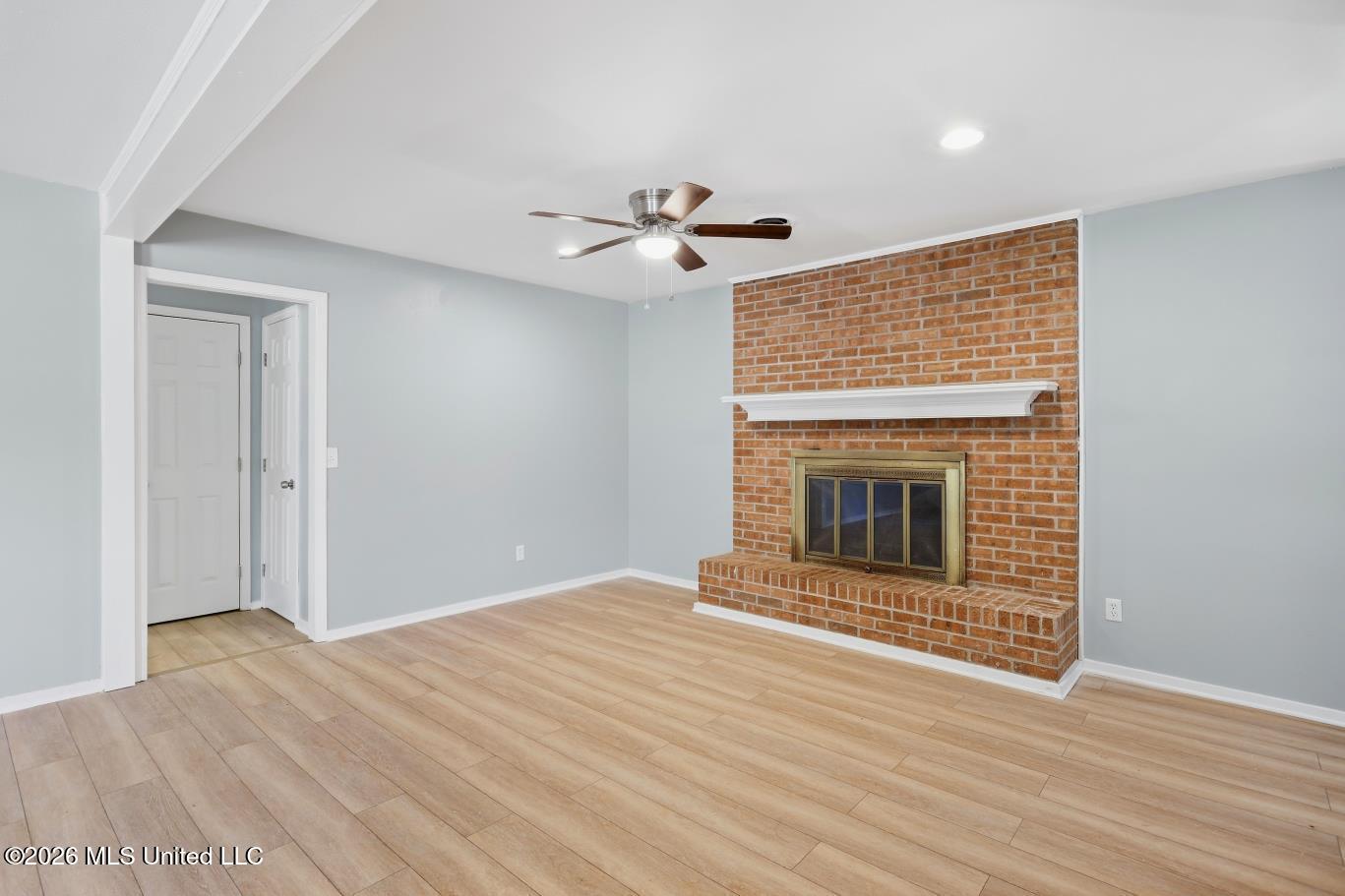 5225 Sunnyvale Drive Property Photo 7
