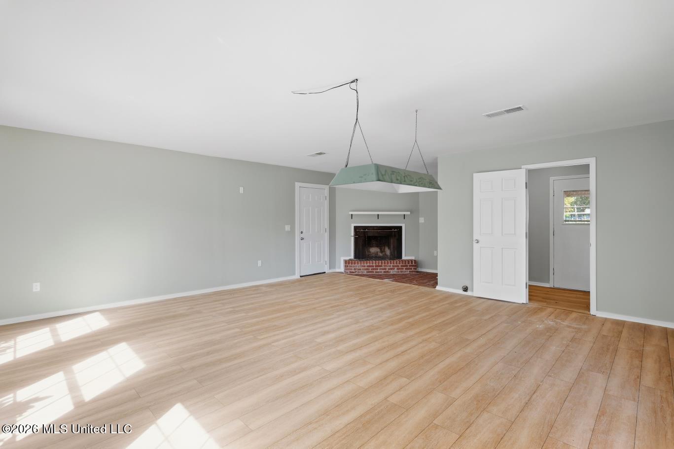 5225 Sunnyvale Drive Property Photo 19