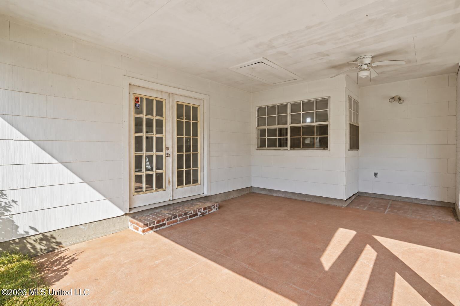 5225 Sunnyvale Drive Property Photo 37