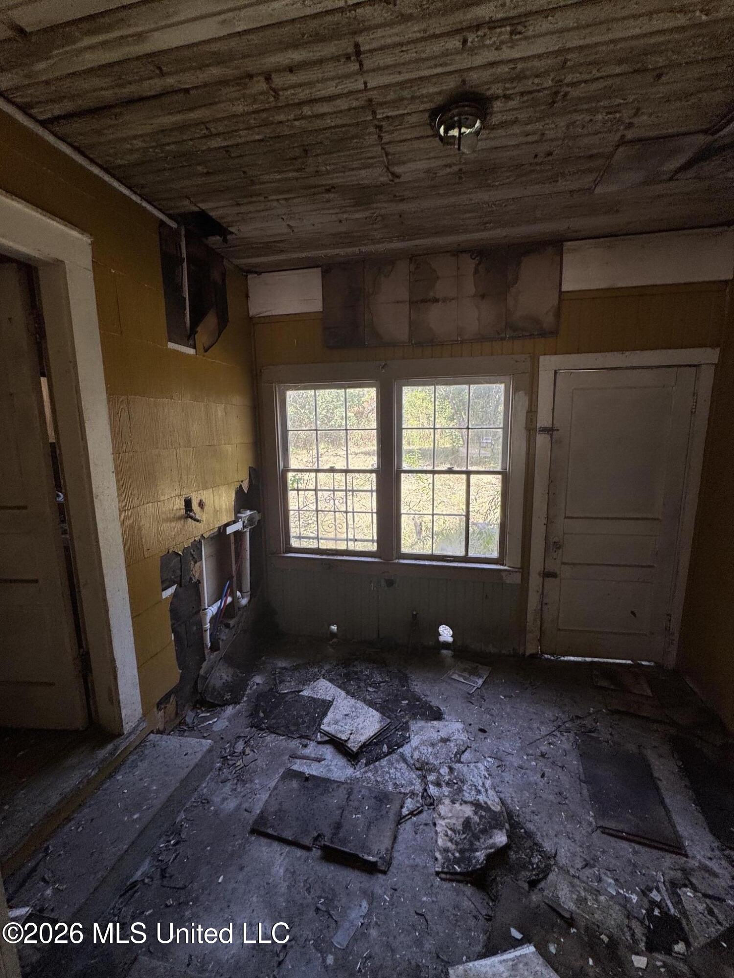 140 Treehaven Drive Property Photo 8