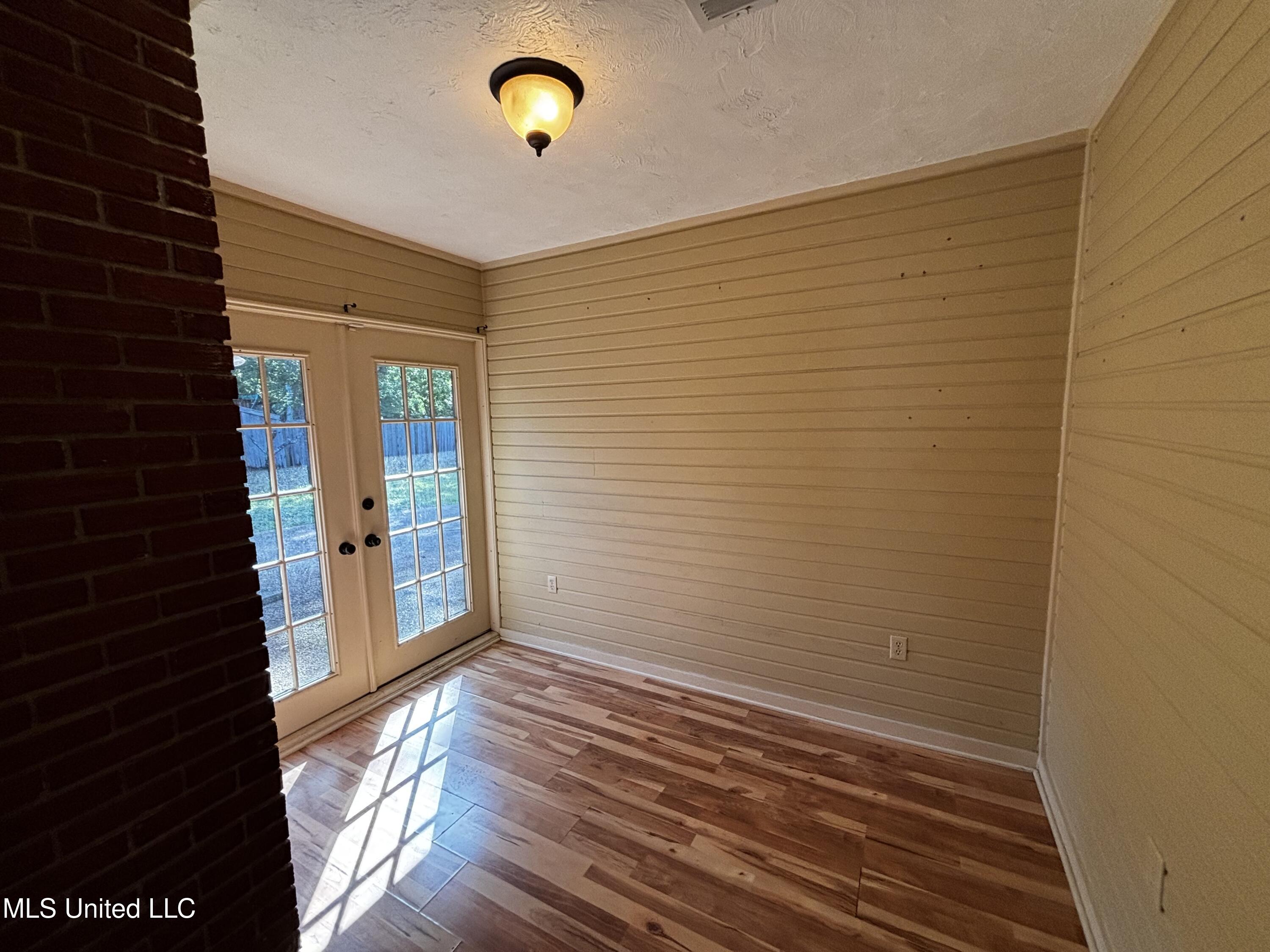 232 Boxwood Circle Property Photo 9