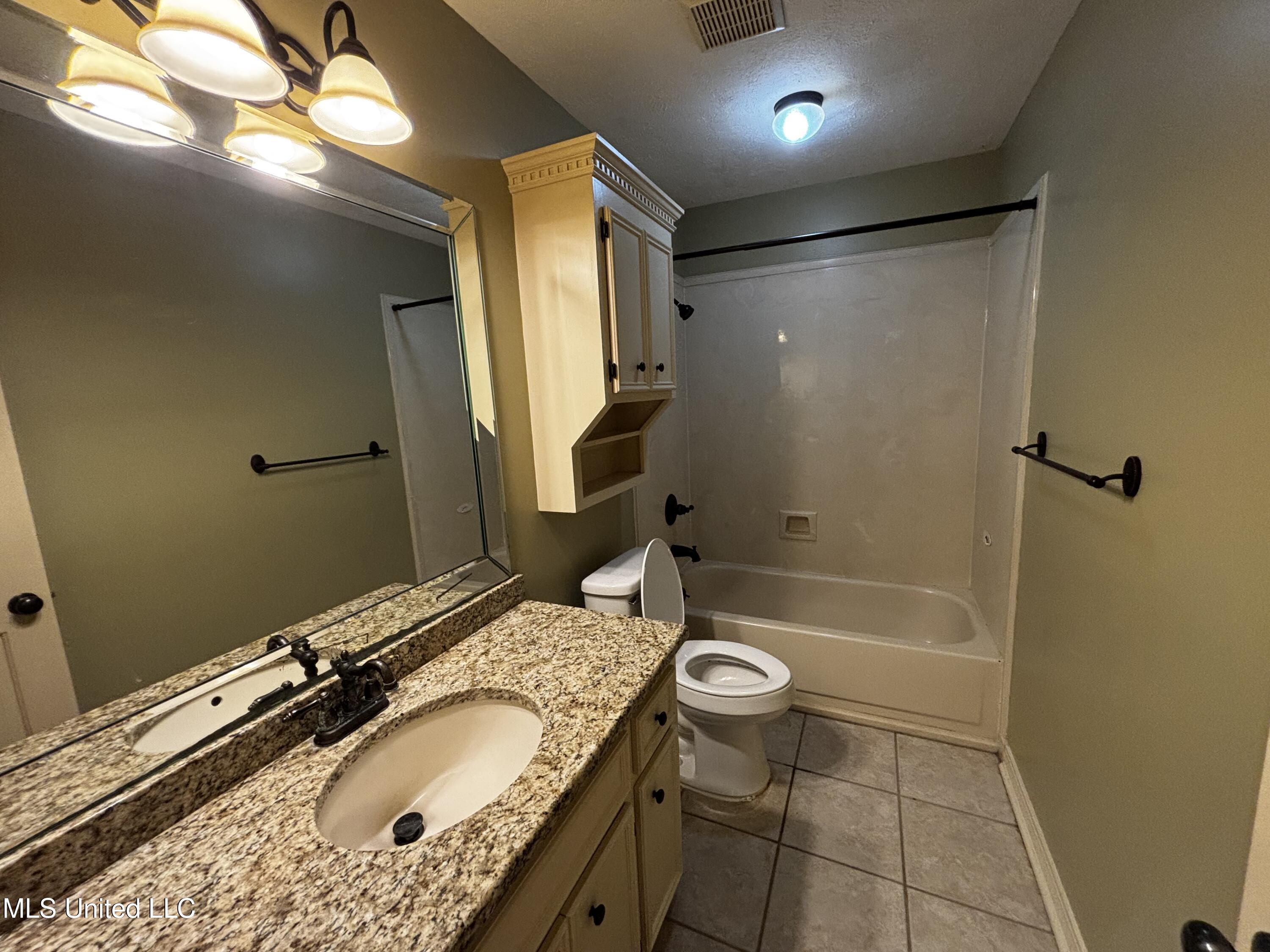 232 Boxwood Circle Property Photo 10