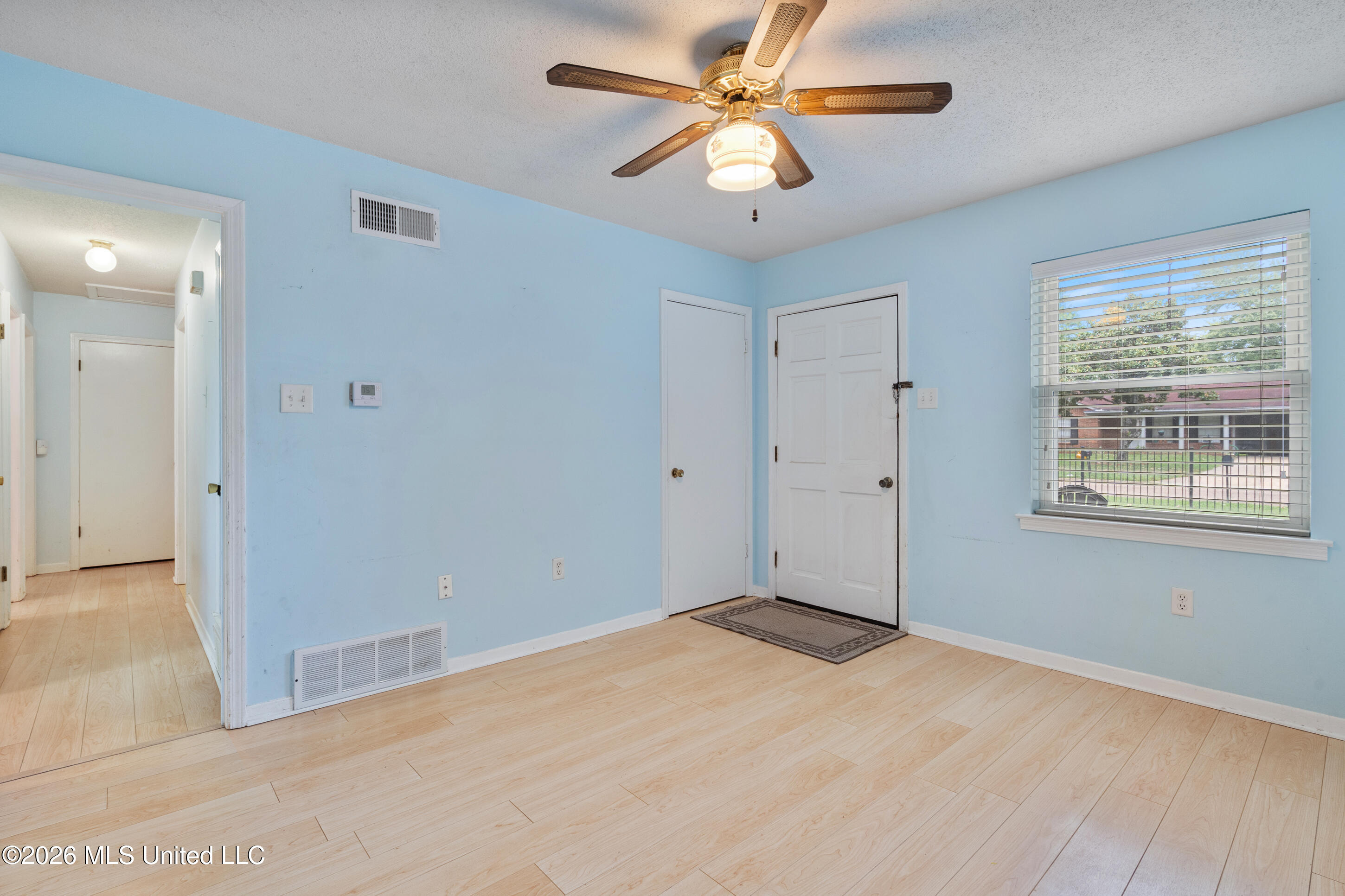 37 Hillbrook Drive Property Photo 6