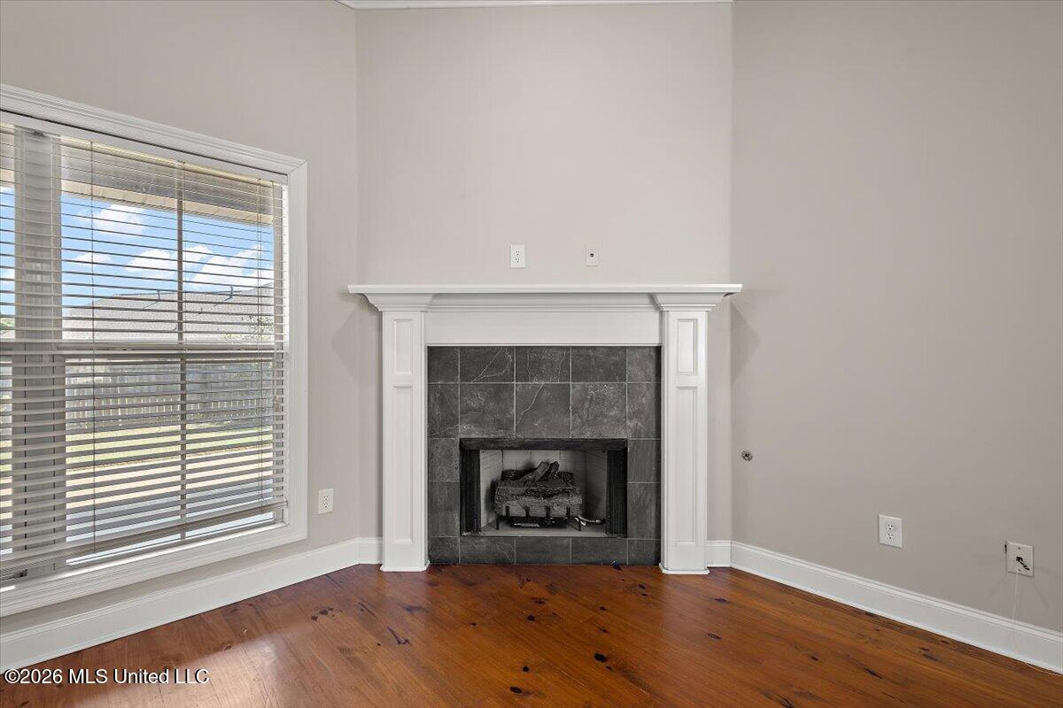 1022 Trinity Drive Property Photo 8