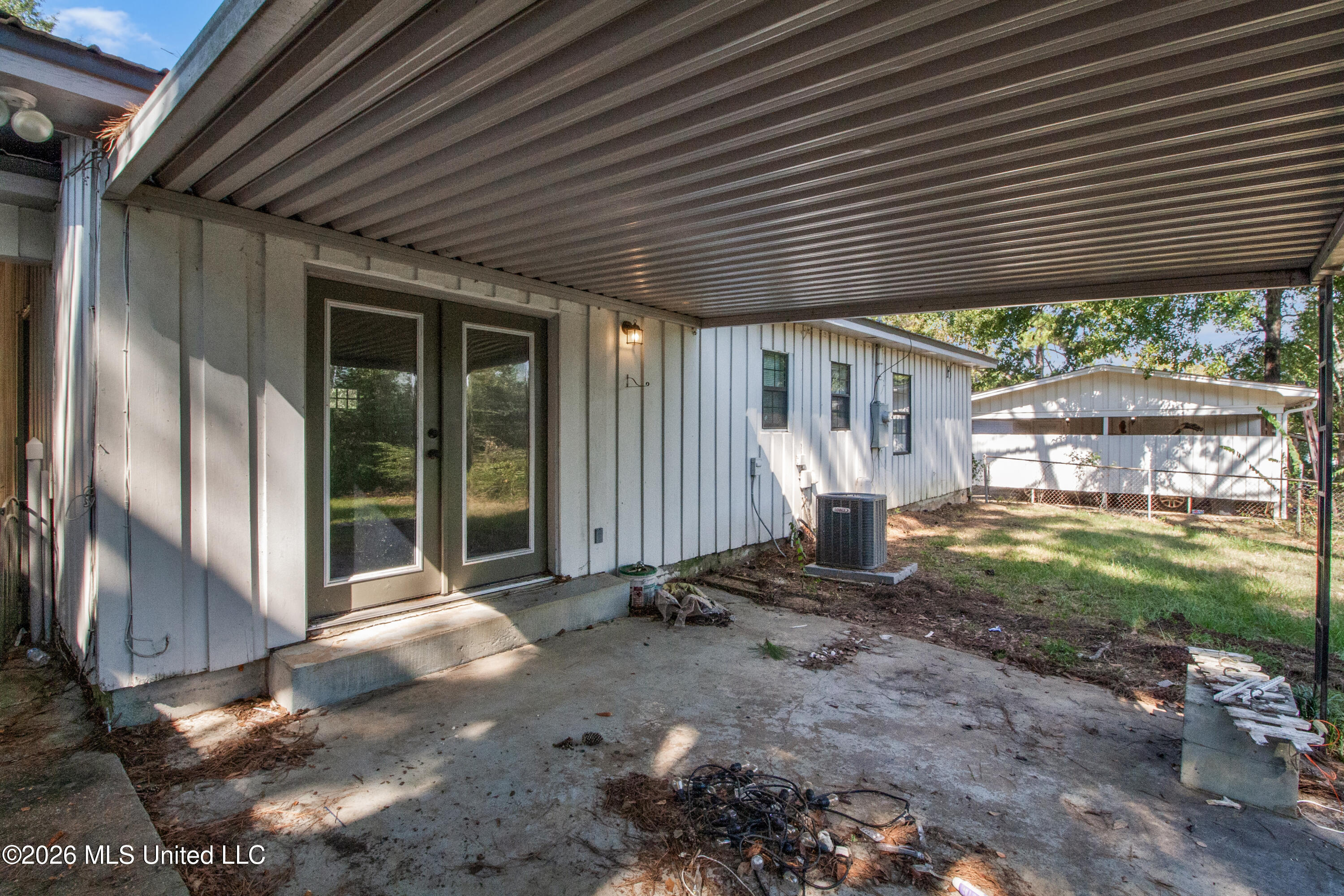 704 Berkshire Street Property Photo 17