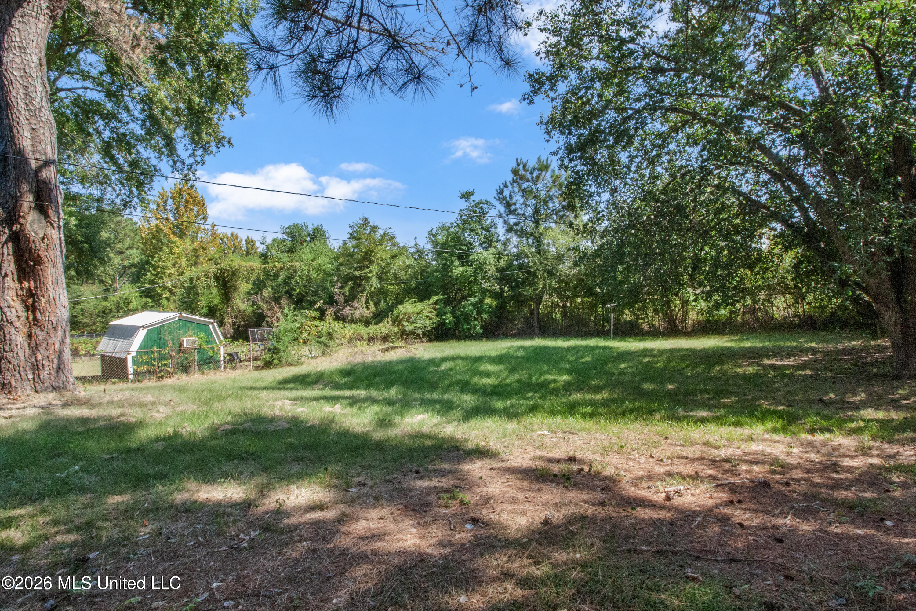 704 Berkshire Street Property Photo 20