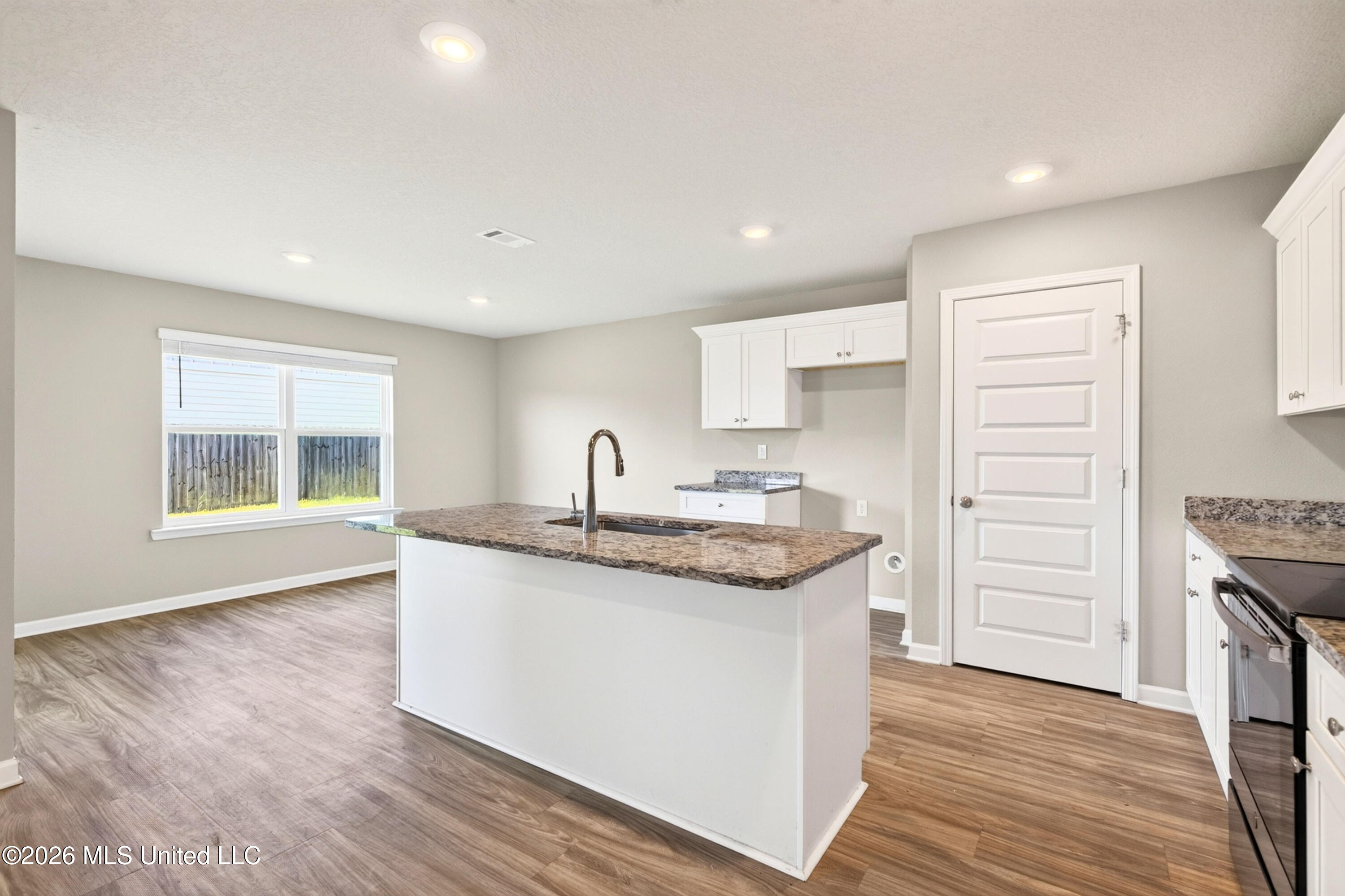 8604 Palmetto Drive Property Photo 11