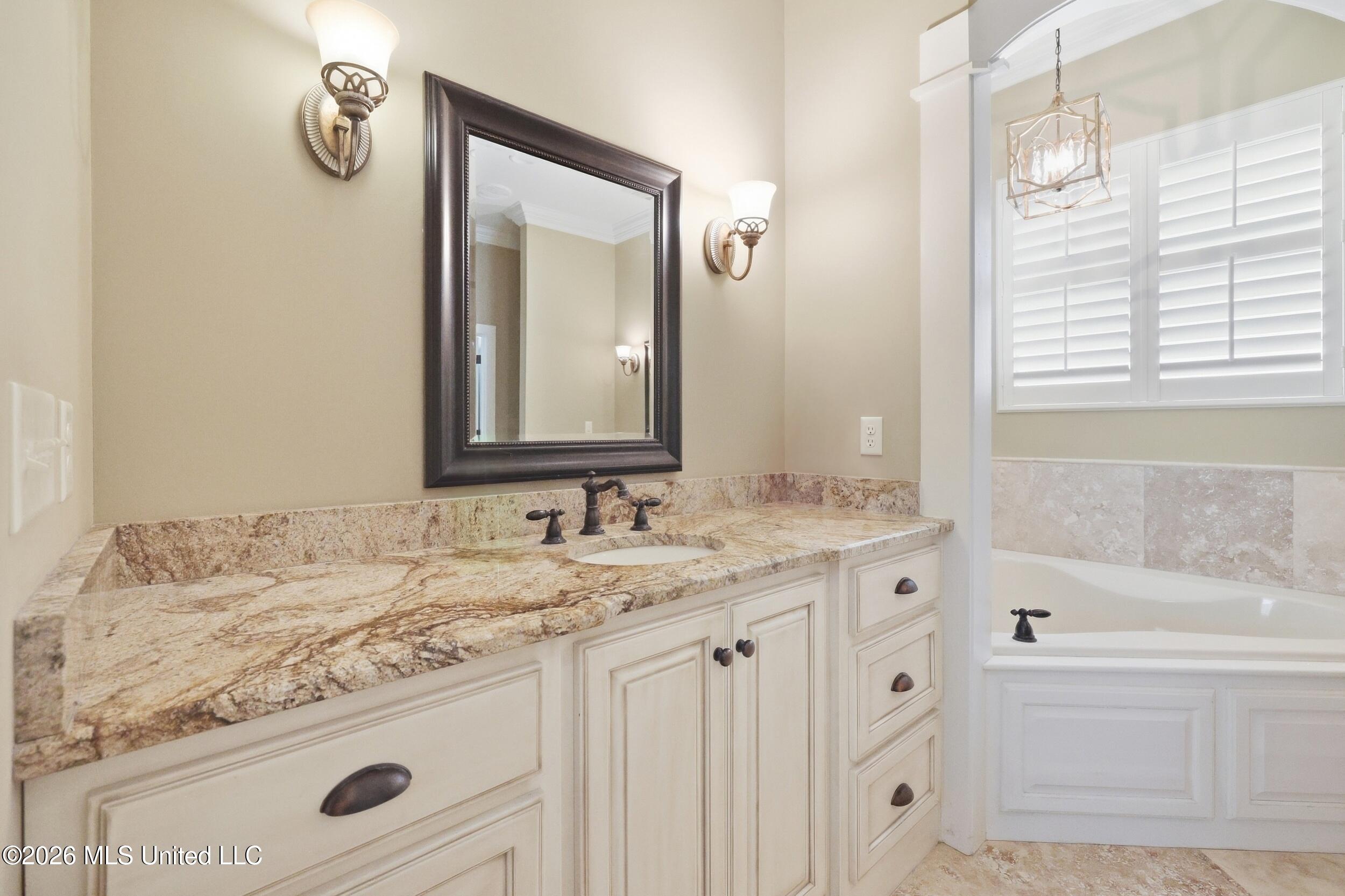 978 Emily Drive Property Photo 31