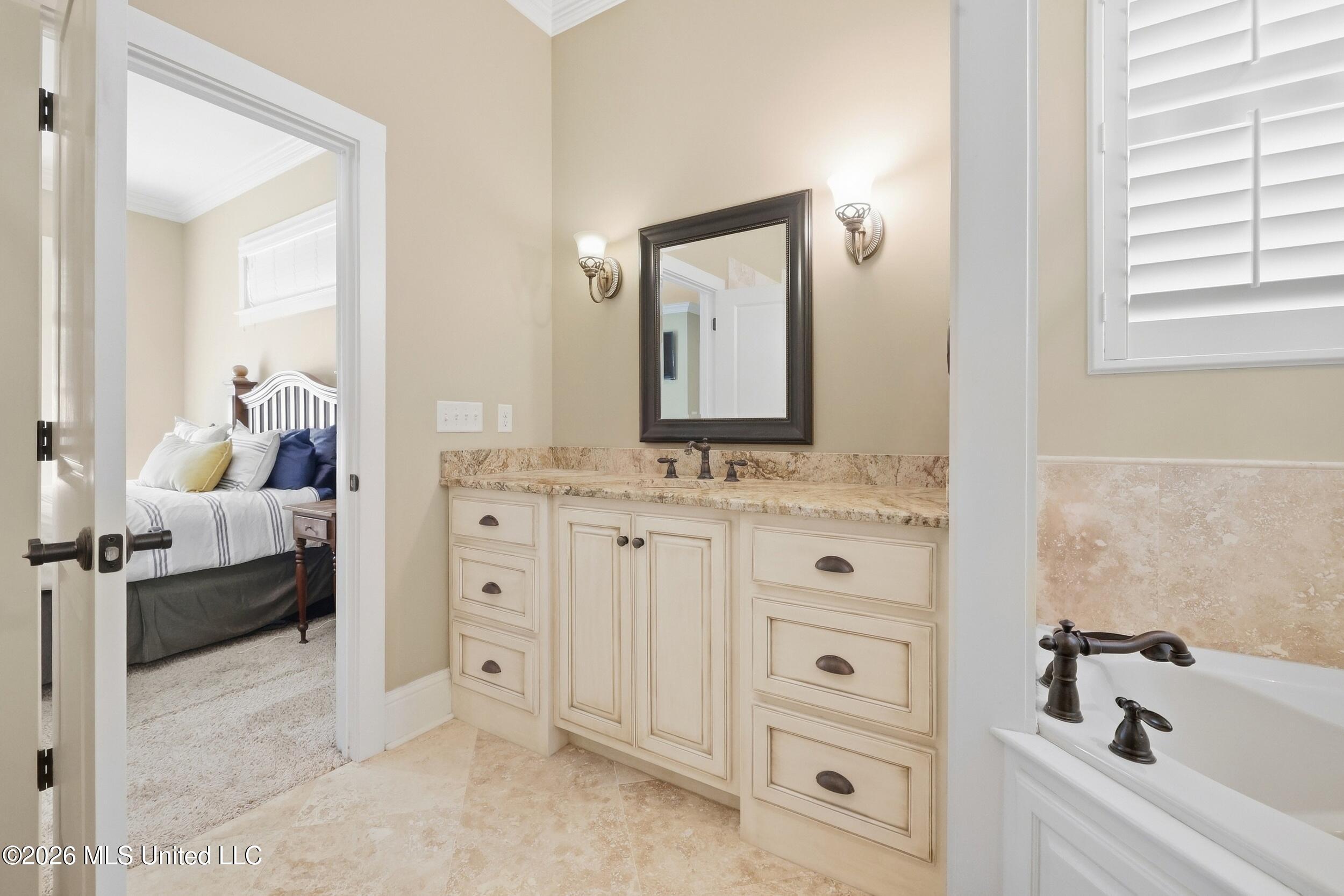 978 Emily Drive Property Photo 36