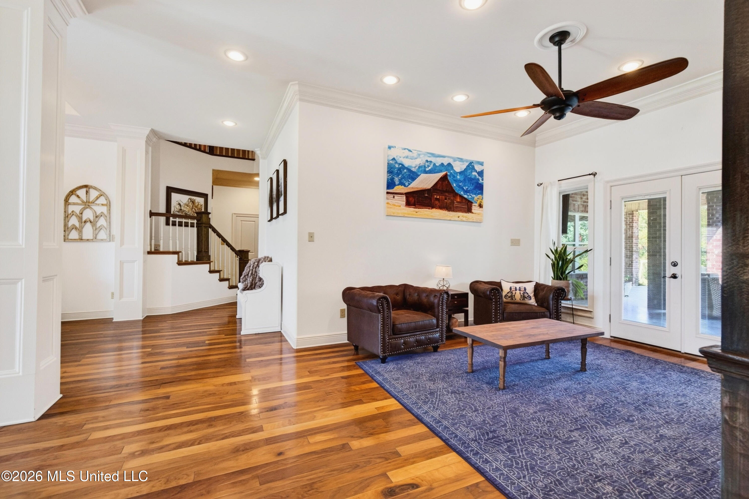 12244 E Pointe Drive Property Photo 13