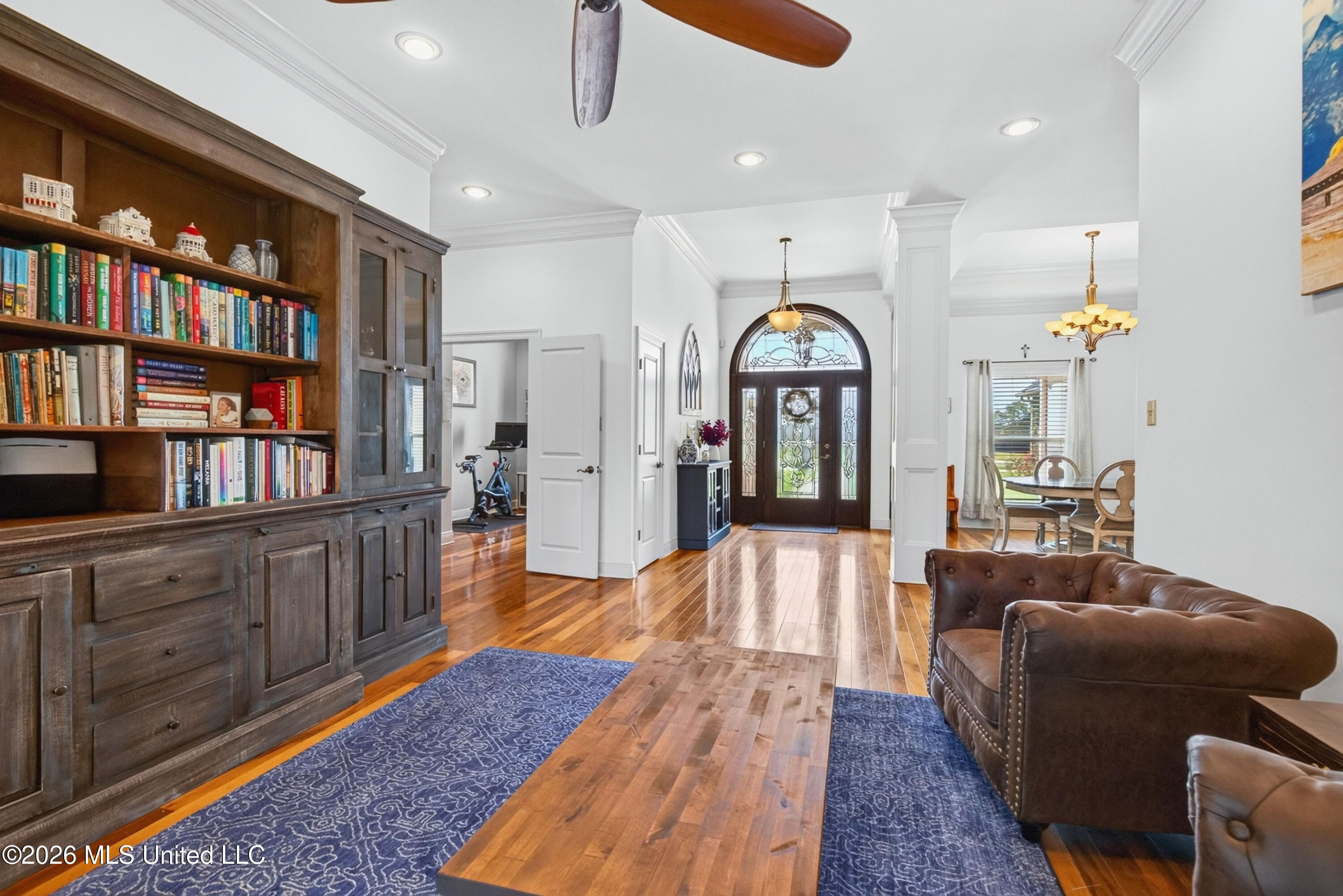 12244 E Pointe Drive Property Photo 15