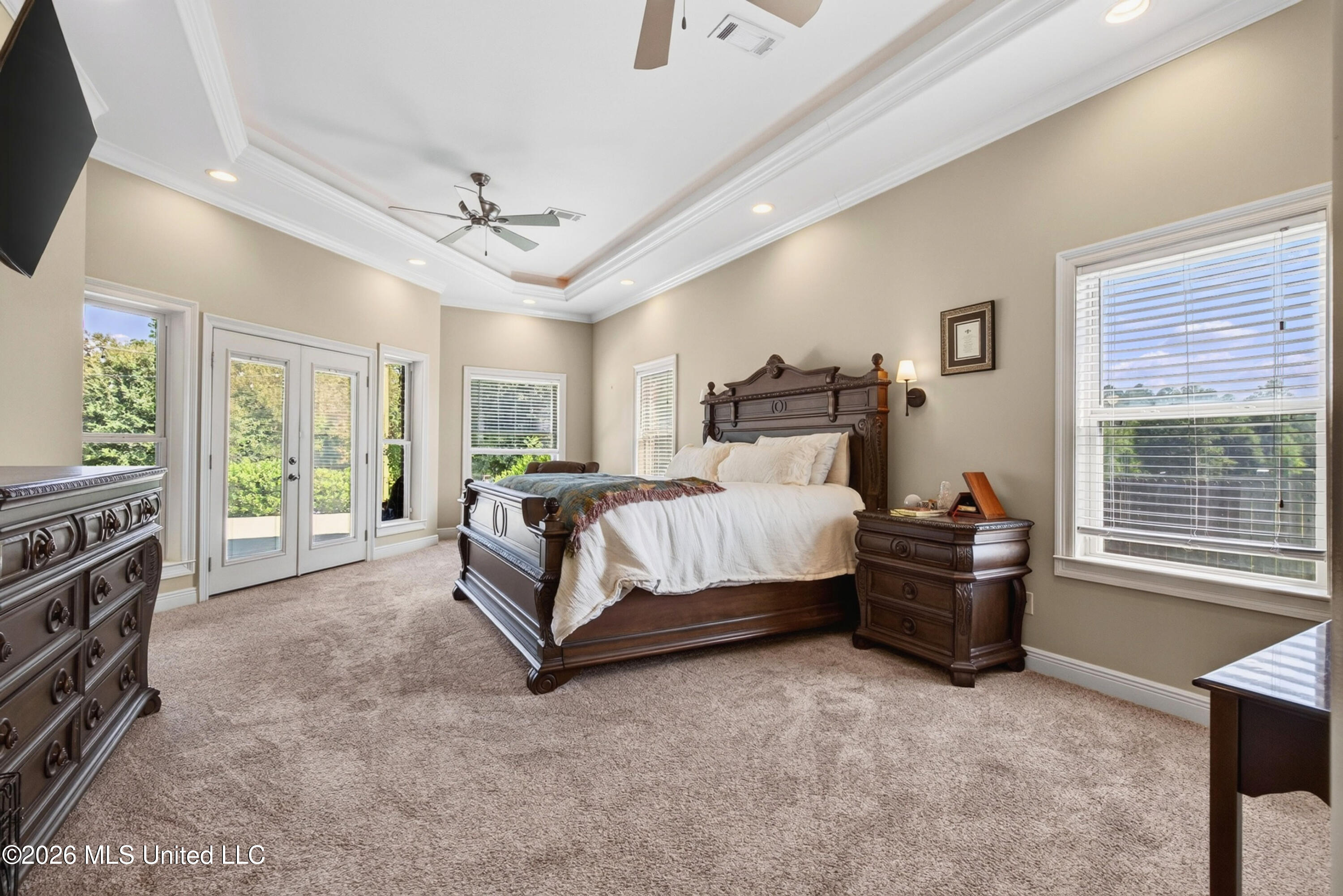 12244 E Pointe Drive Property Photo 34