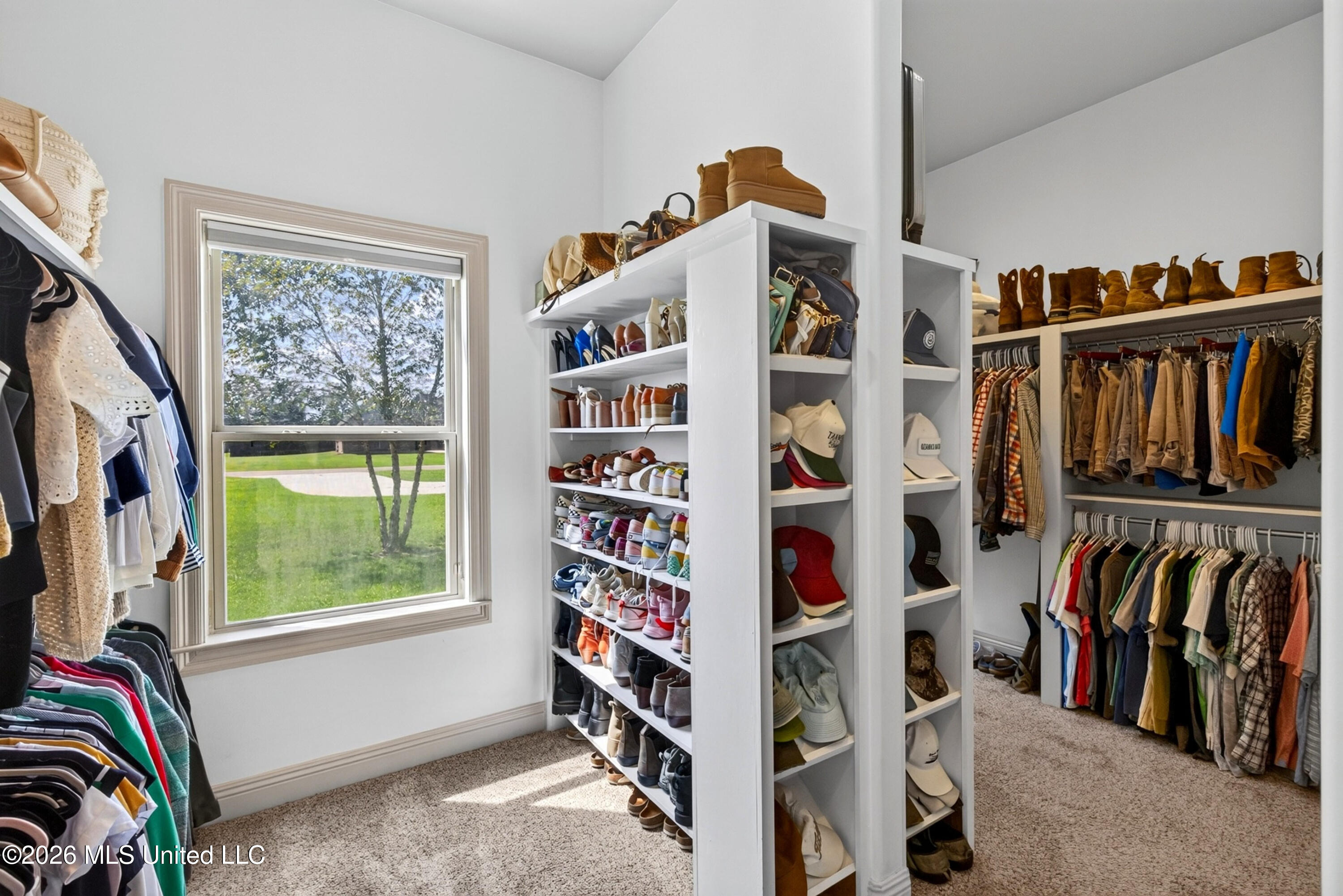 12244 E Pointe Drive Property Photo 42
