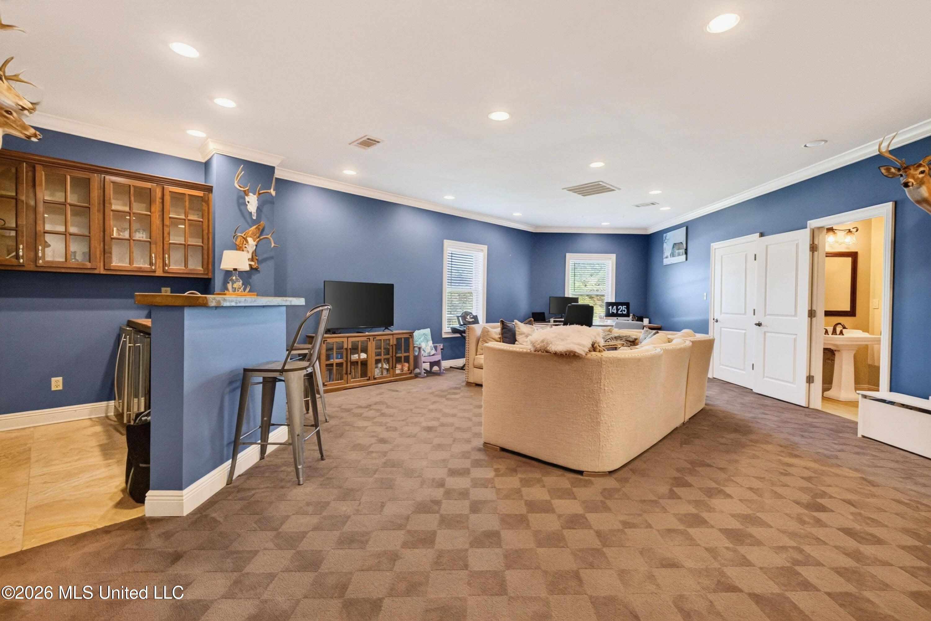 12244 E Pointe Drive Property Photo 56