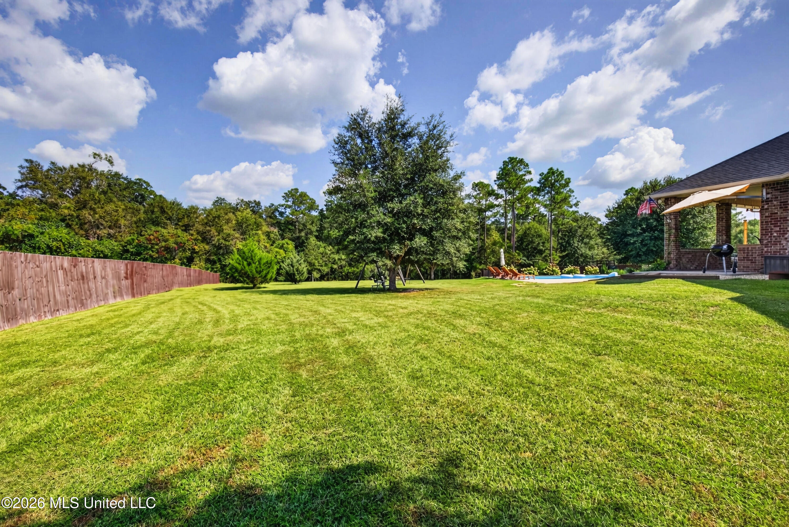 12244 E Pointe Drive Property Photo 74