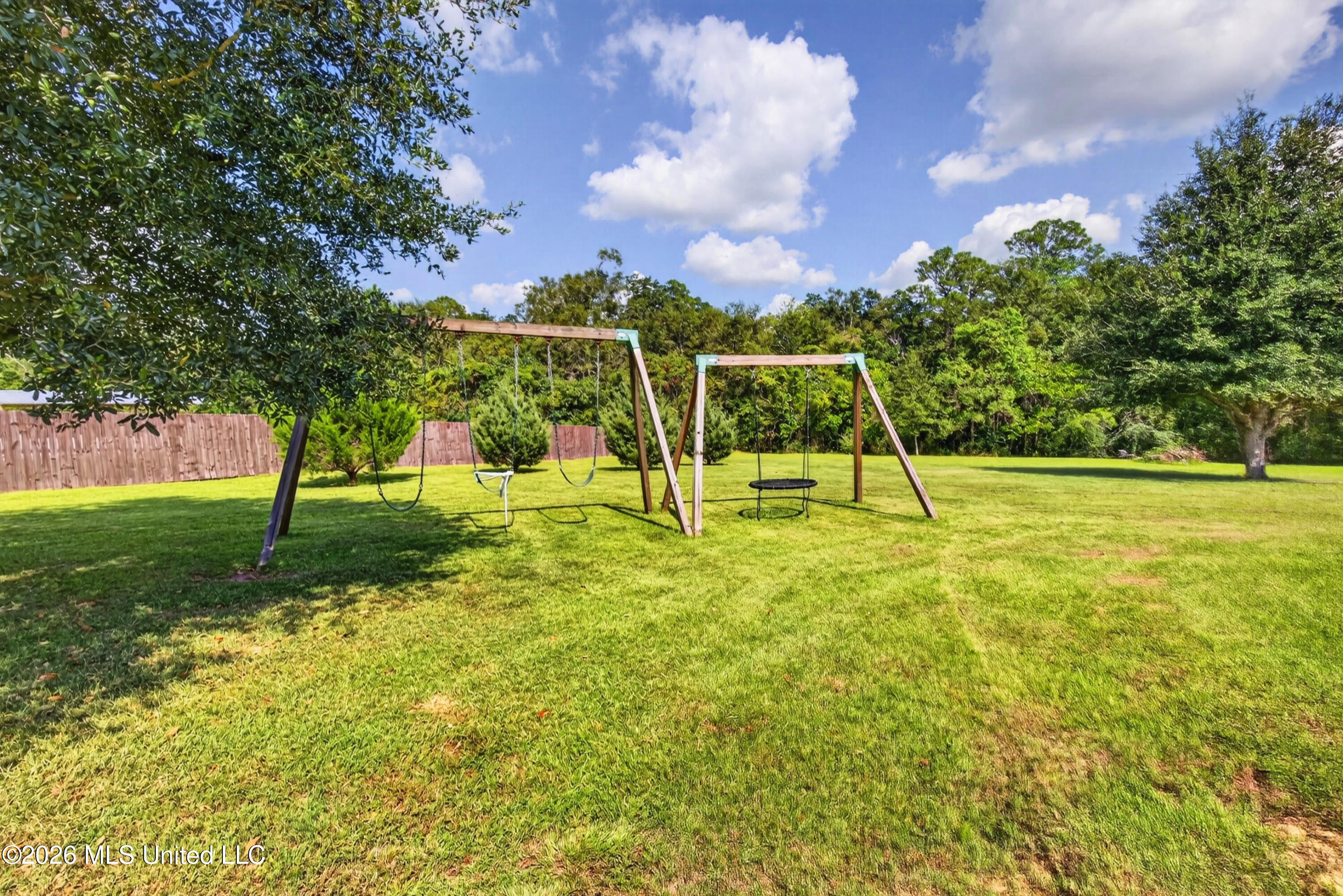 12244 E Pointe Drive Property Photo 81