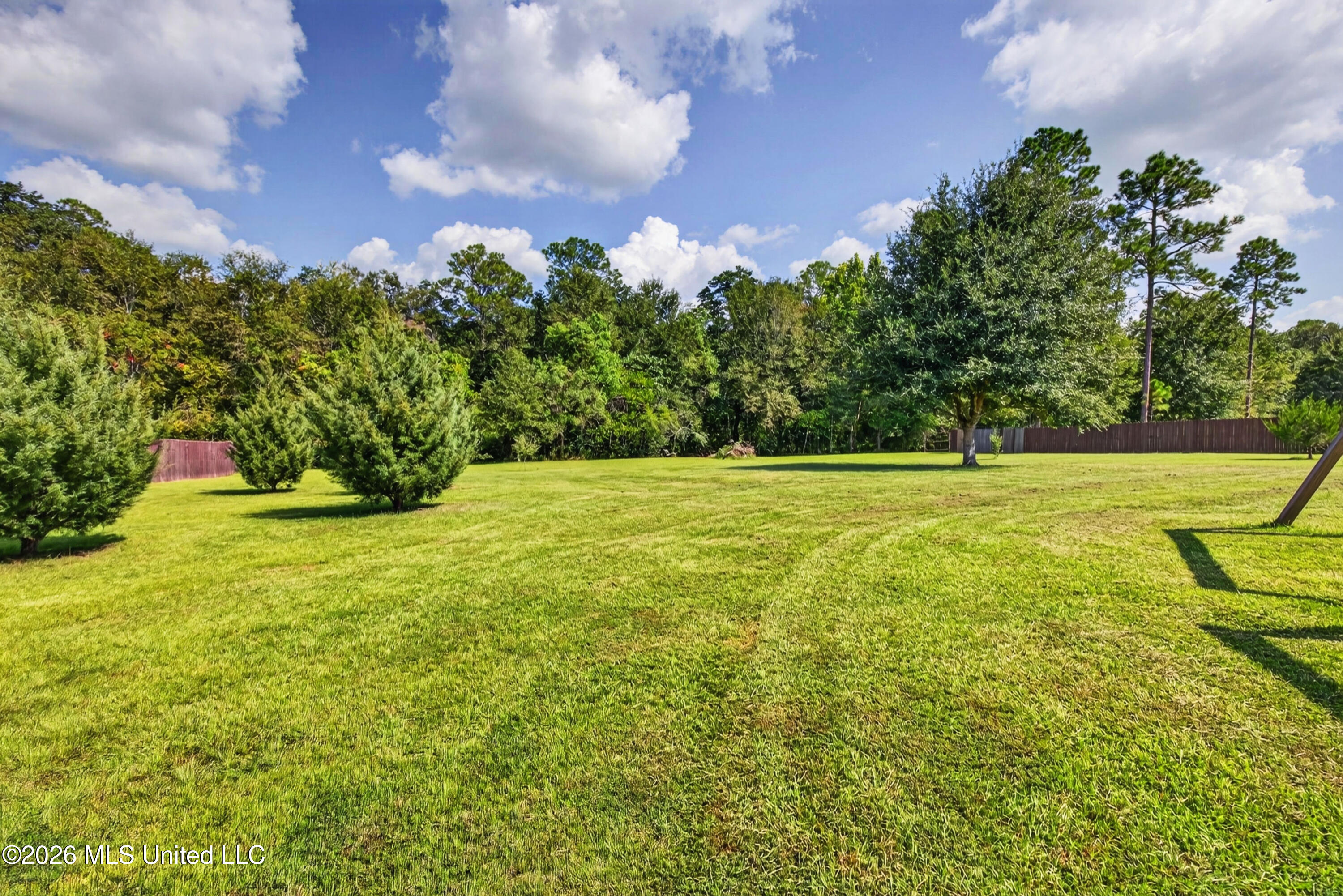 12244 E Pointe Drive Property Photo 82