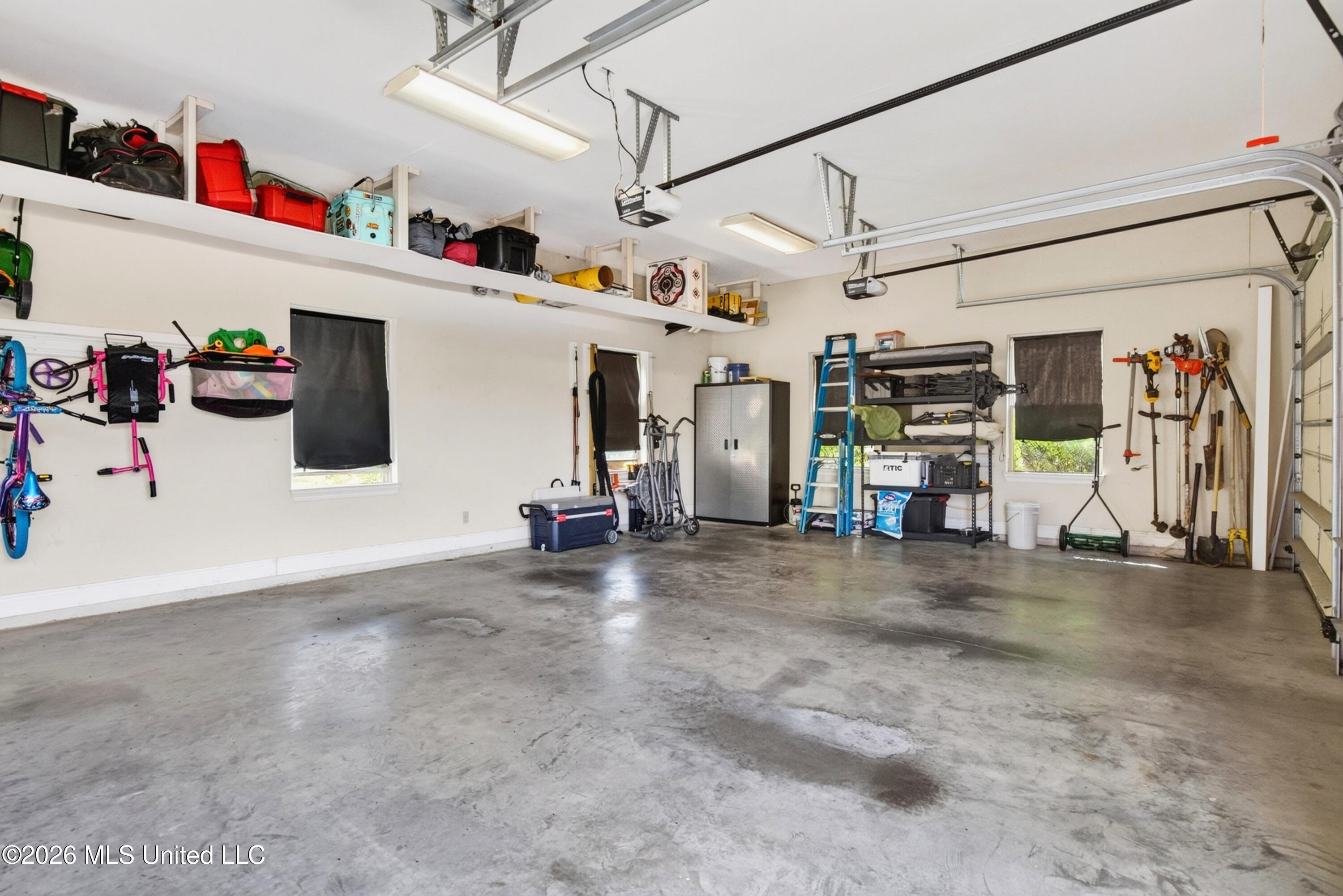 12244 E Pointe Drive Property Photo 84