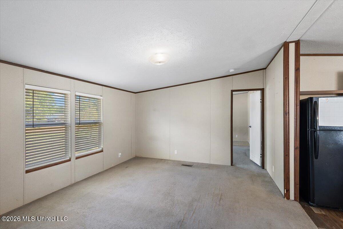 1003 Commodore Court Property Photo 7