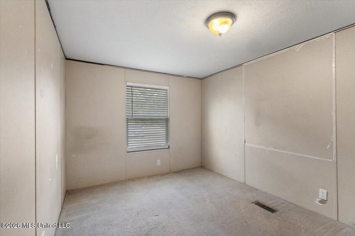 1003 Commodore Court Property Photo 19