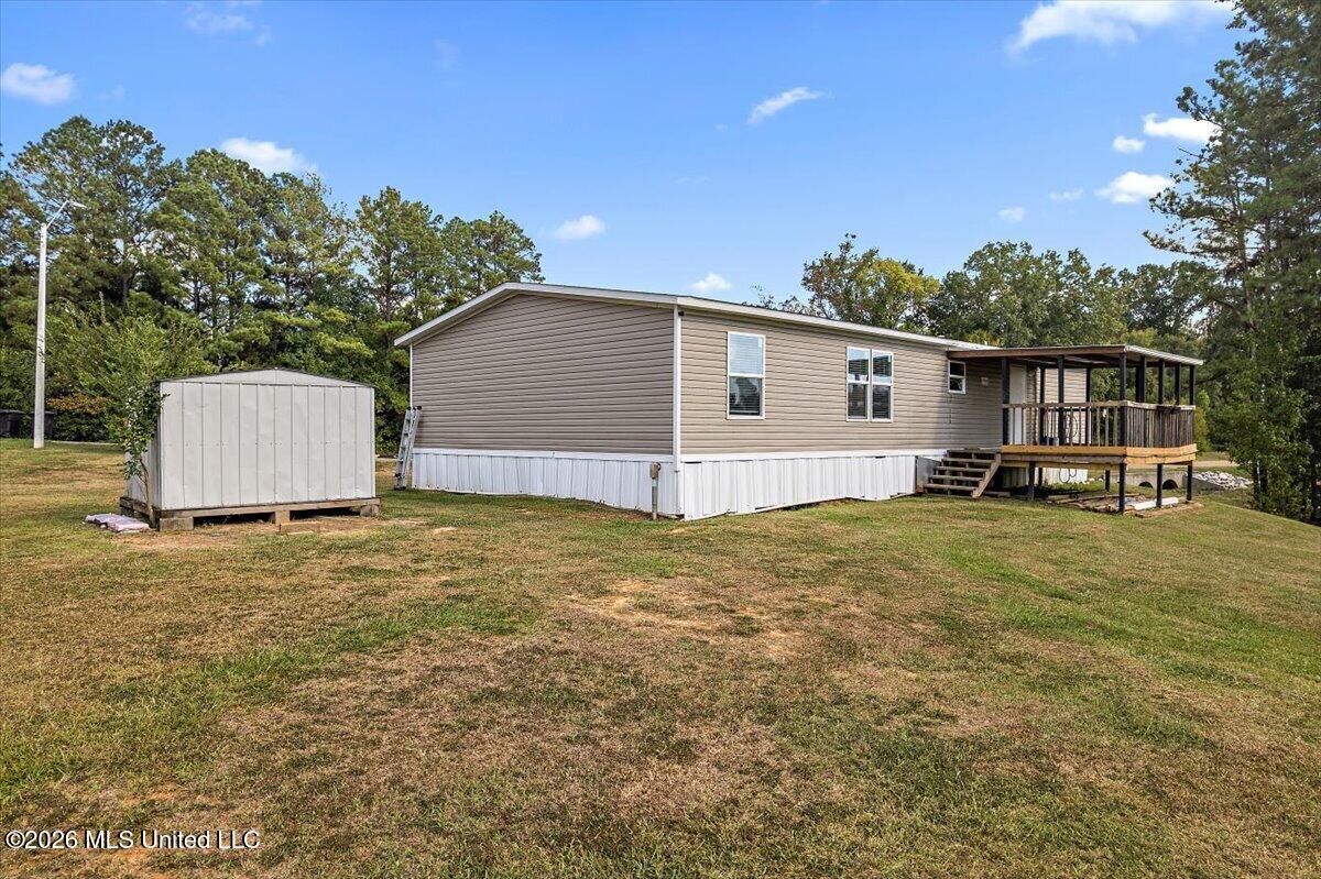 1003 Commodore Court Property Photo 22