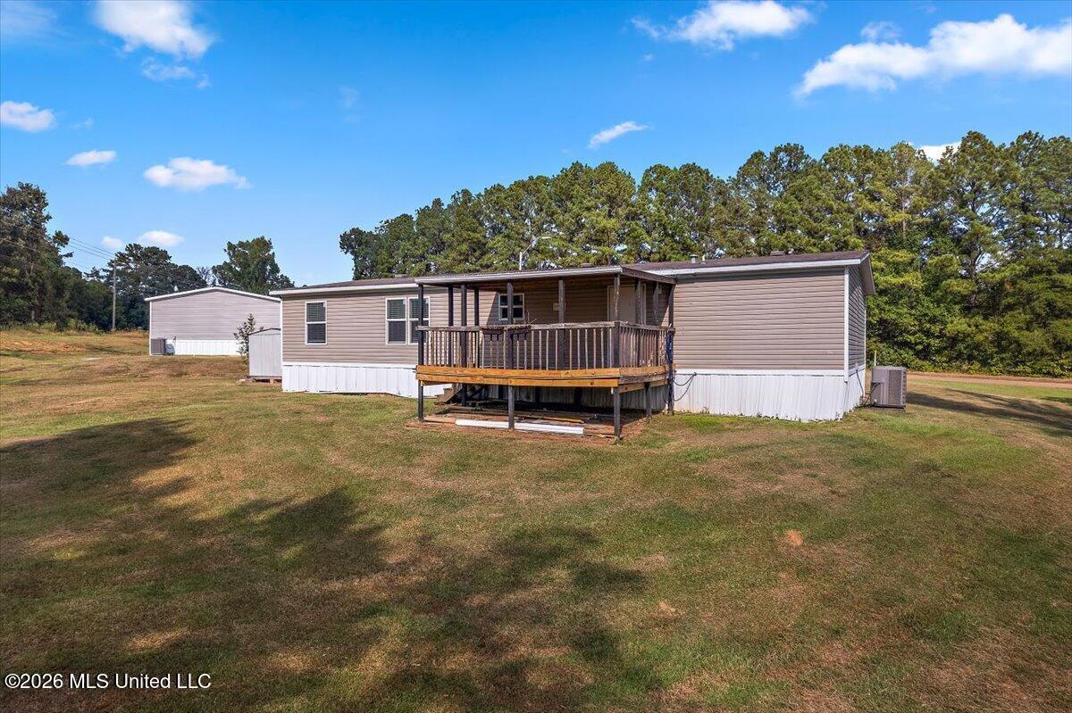 1003 Commodore Court Property Photo 24