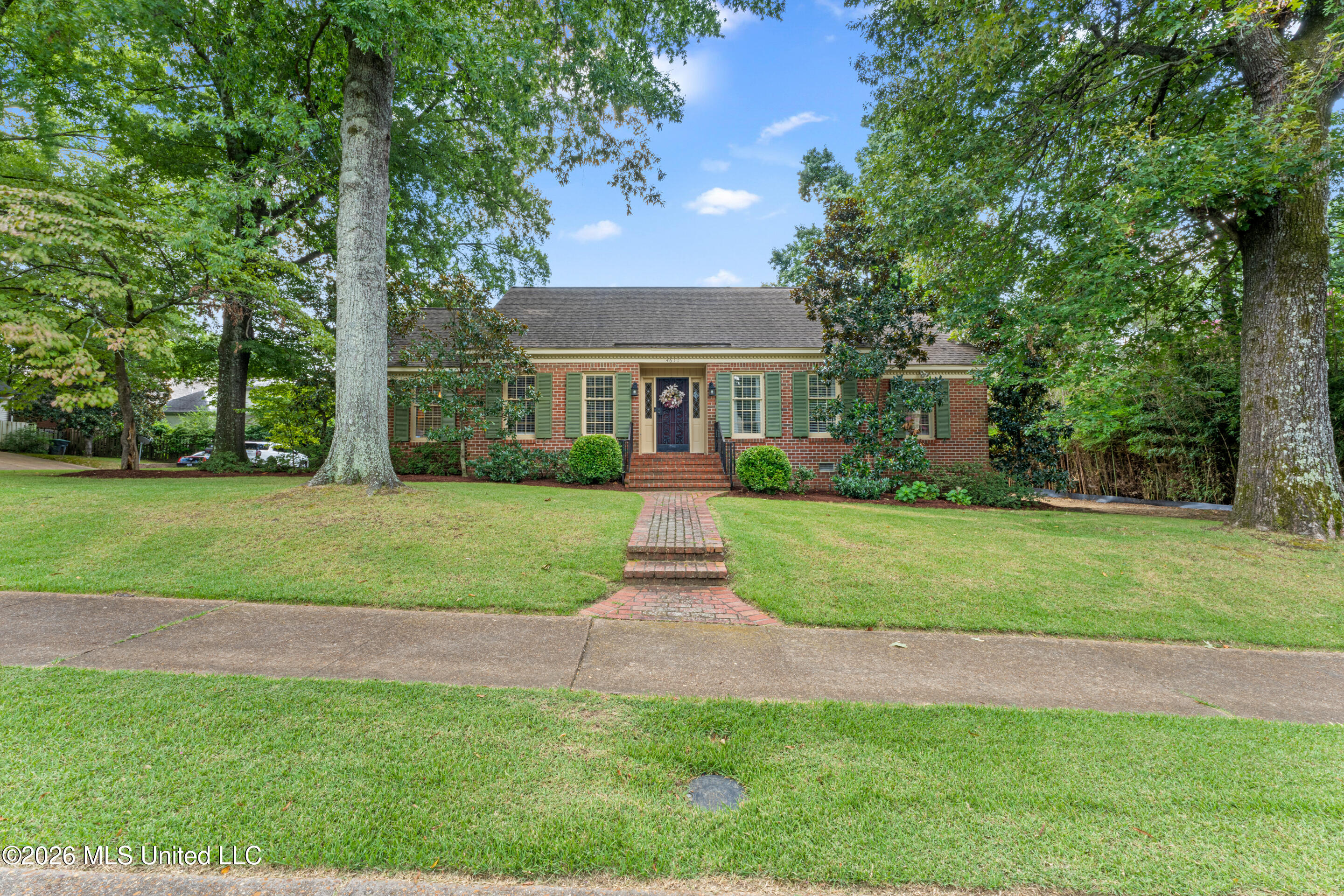 4611 Shady Grove Road Property Photo 1