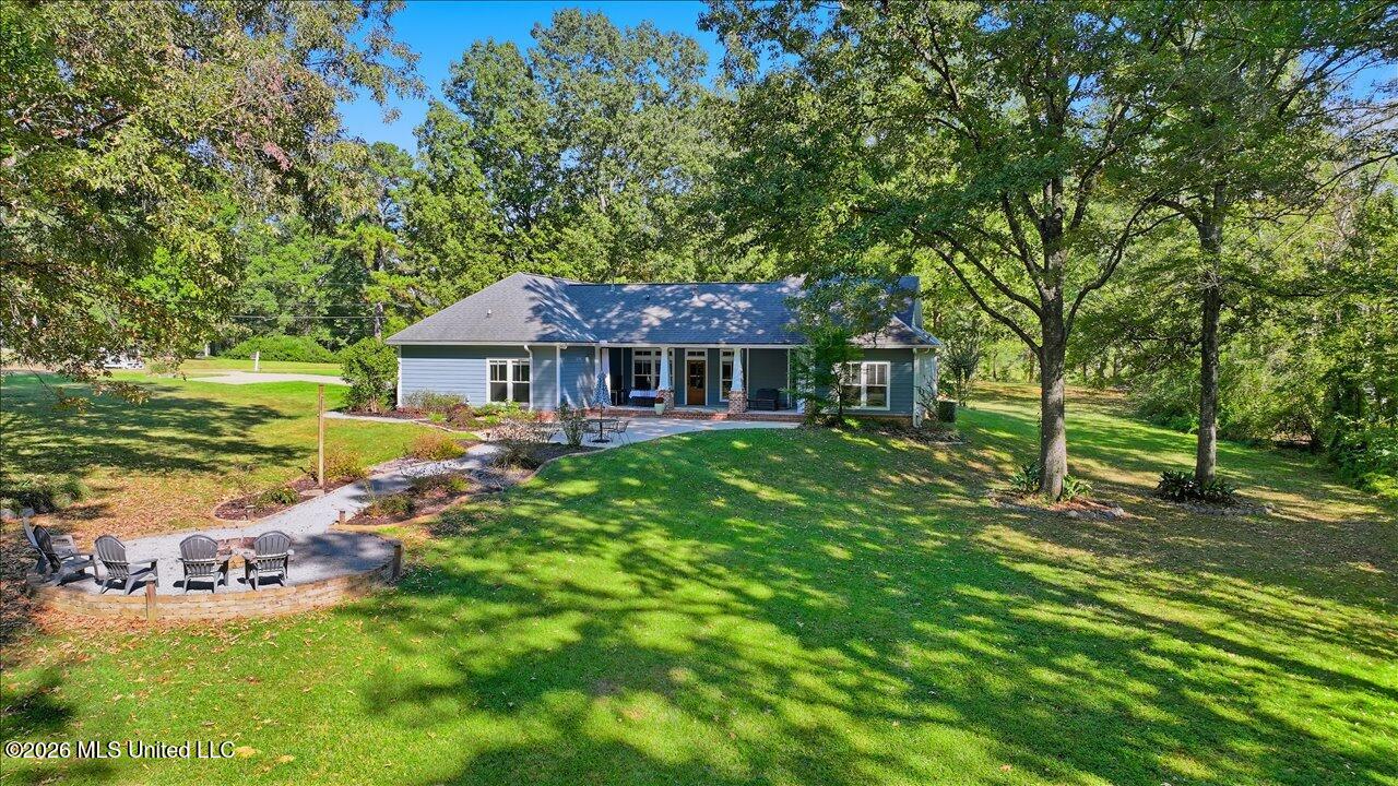 101 Country Haven Place Property Photo 2