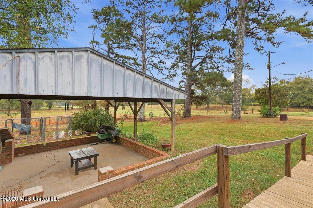 2832 N Mississippi 43 Property Photo 22